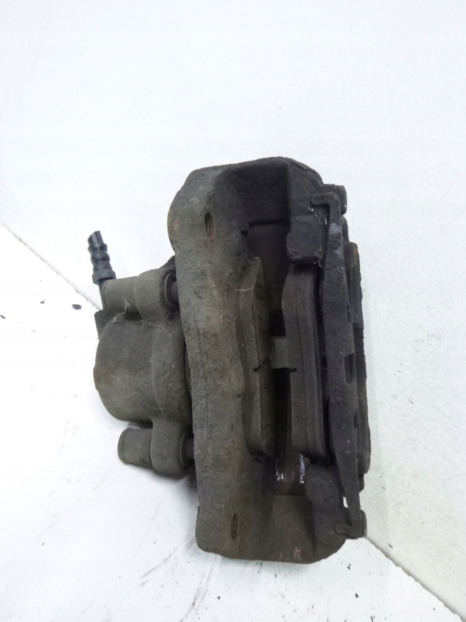 caliper brake front left Mercedes Sprinter W903 2.2CDI