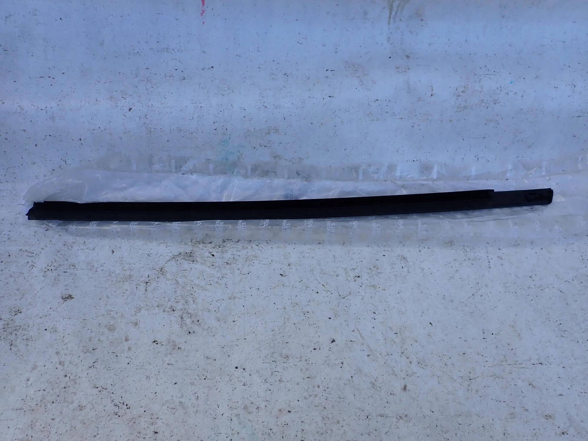 CITROEN C3 III 3 16-> moulding door right front