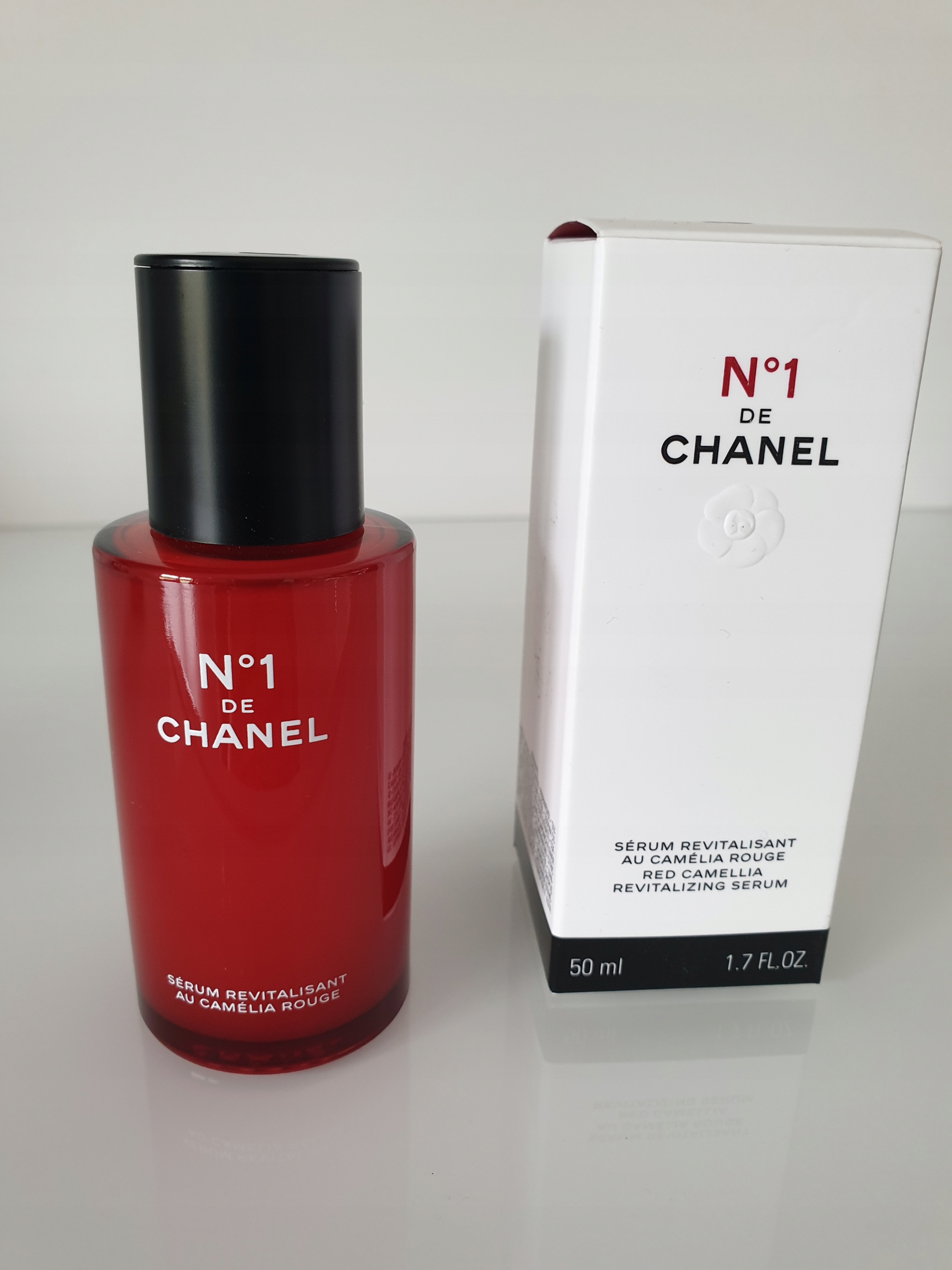 Chanel N°1 De revitalizační sérum na obličej 50 ml