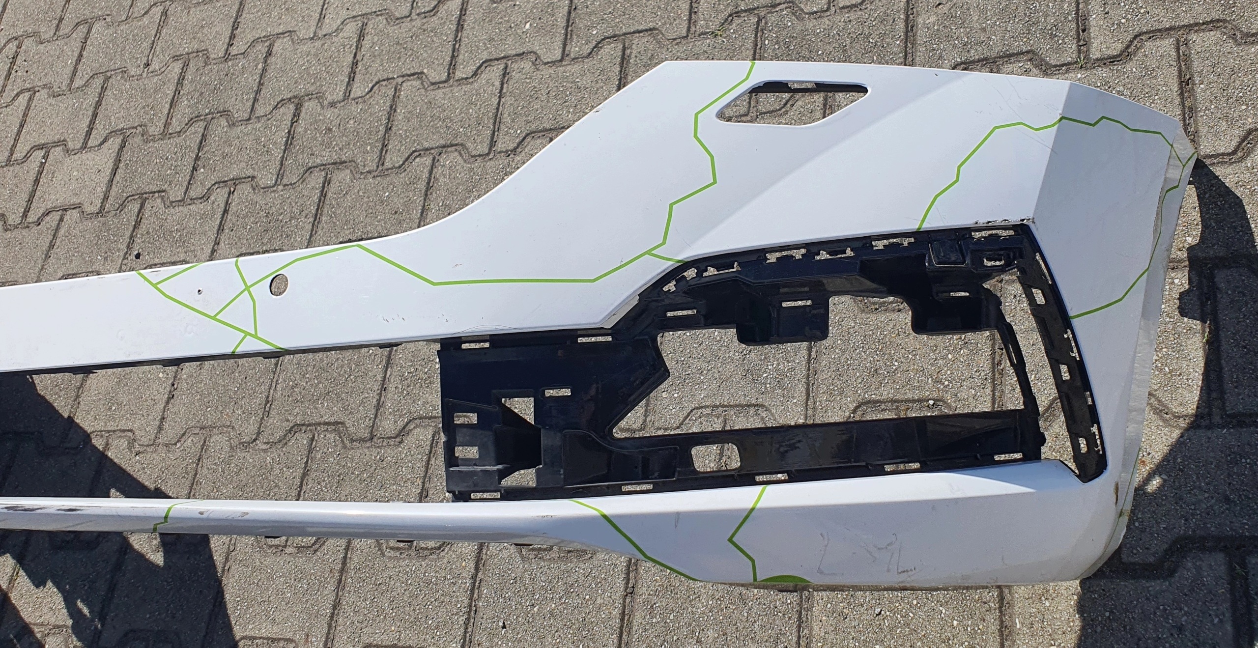 SKODA OCTAVIA IV 4 19- bumper front original 5E3807221