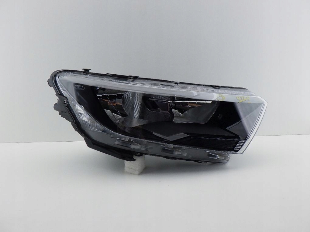 FORD CONNECT TOURNEO MK3 2K7 23- light front right