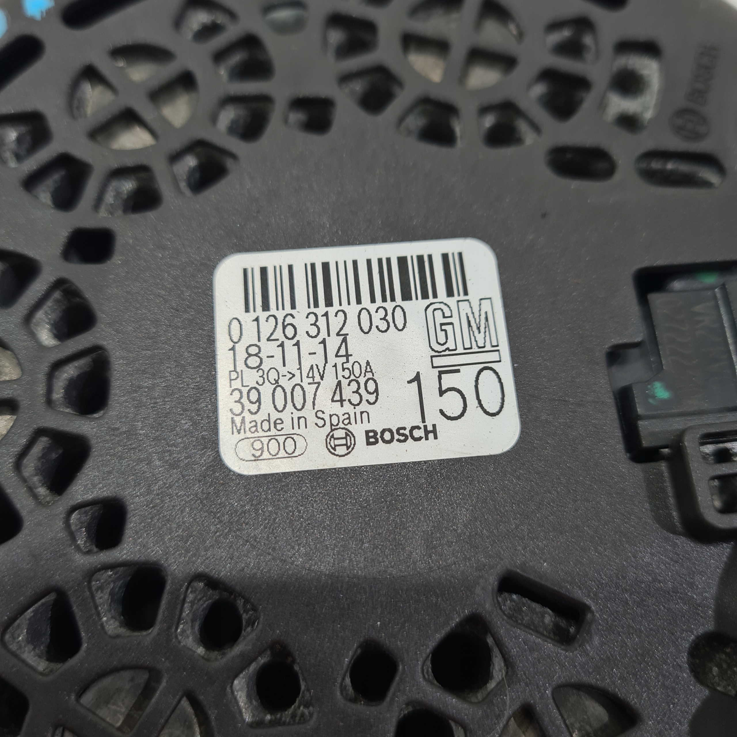 OPEL CORSA E 1.3 CDTI alternator 39007439 0126312030