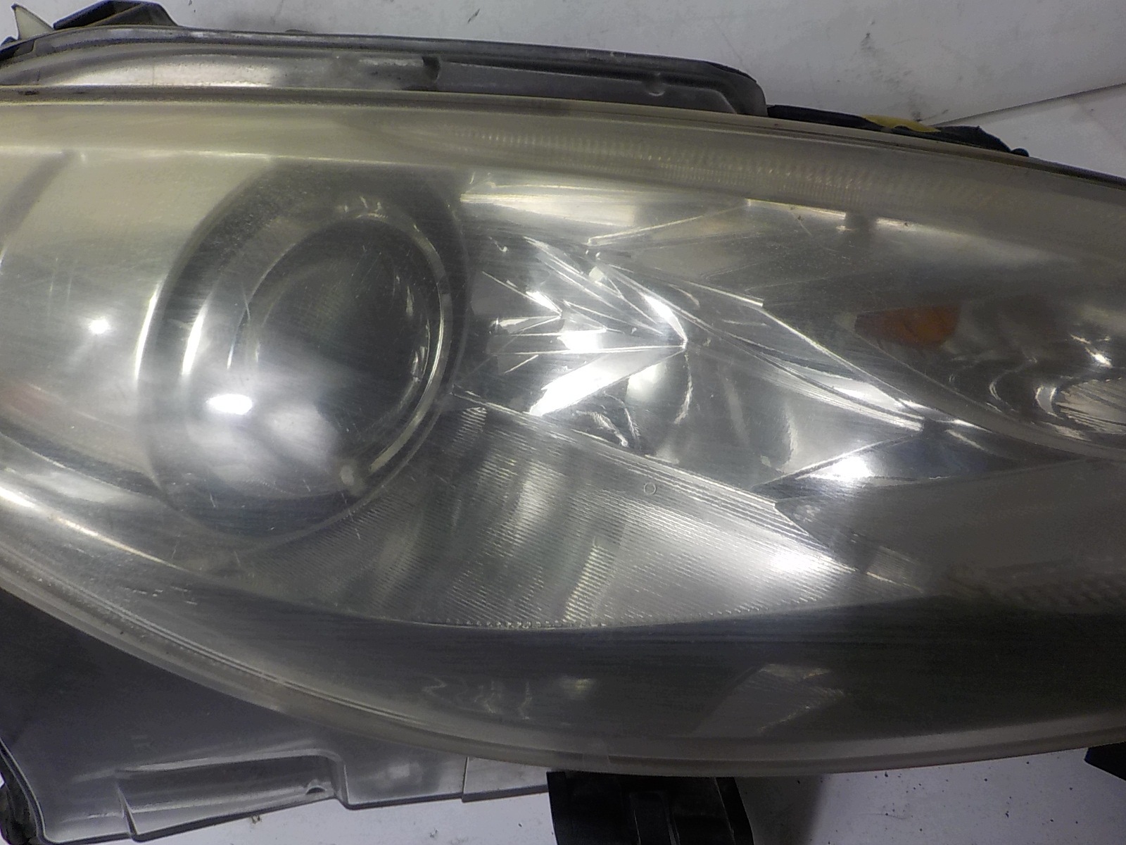 MAZDA 6 II GH XENON LIFT light right front front UK