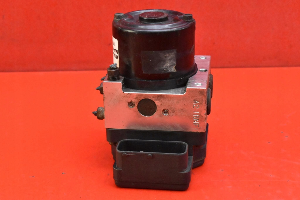 Pompa ABS BH60103600 KIA CARENS 2 II 2.0 CRDI 111 KM 02-06