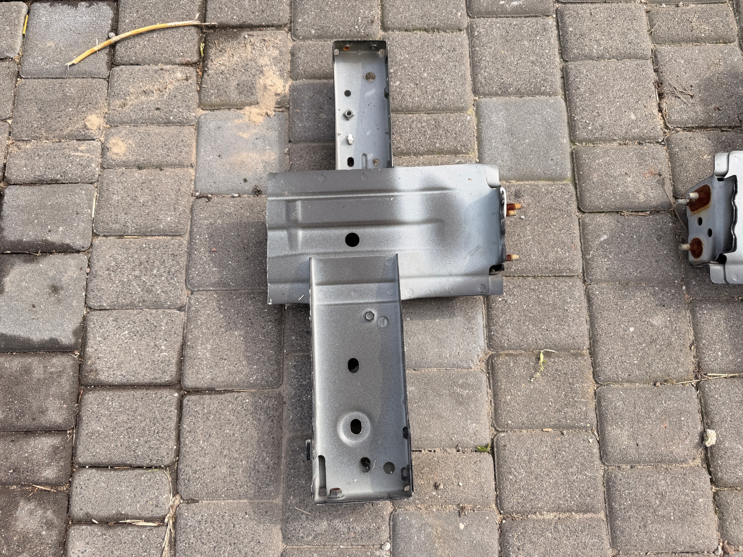 Nissan Note II E12 quarter quarter placement right front right front
