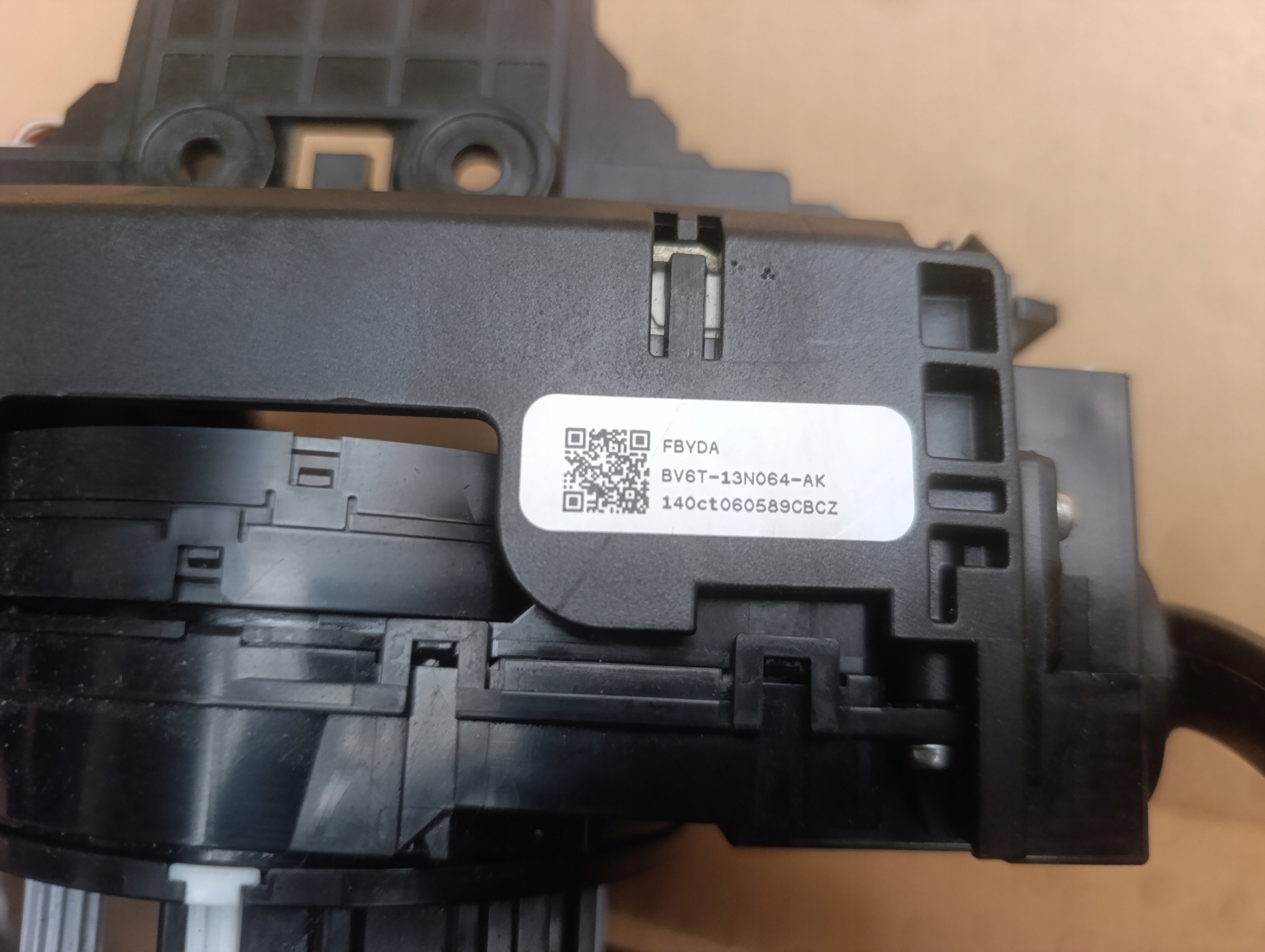 DEVIO LUCI TERGICRISTALLO TERGI FORD C-MAX BV6T-13N064-AK
