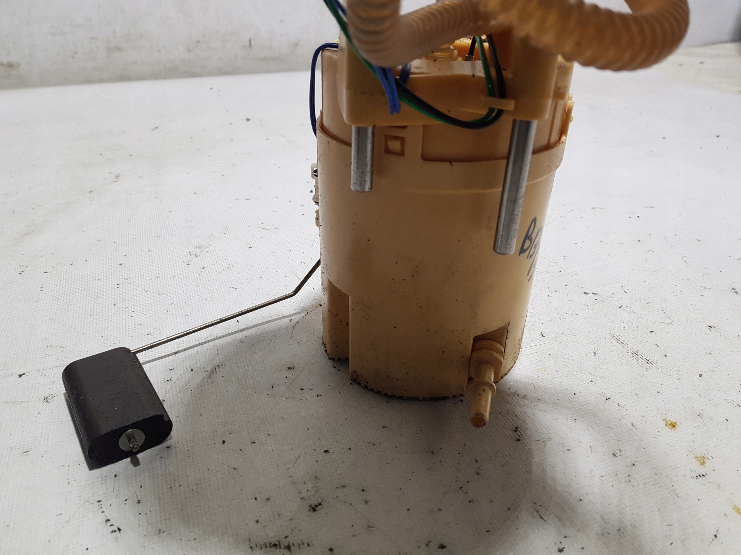 BMW X3 F25 feed pump DIESEL 7216526