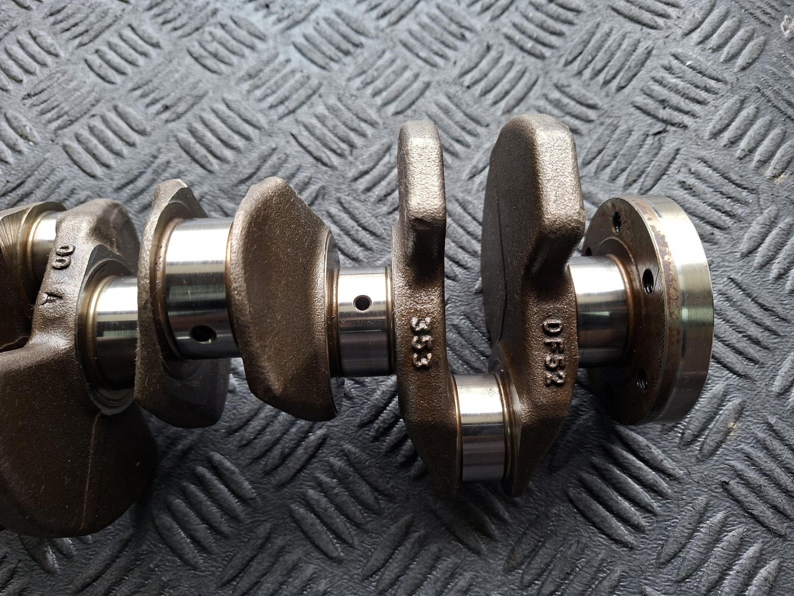 crank + connecting rods PEUGEOT 3008 II 1.2 THP PURETECH