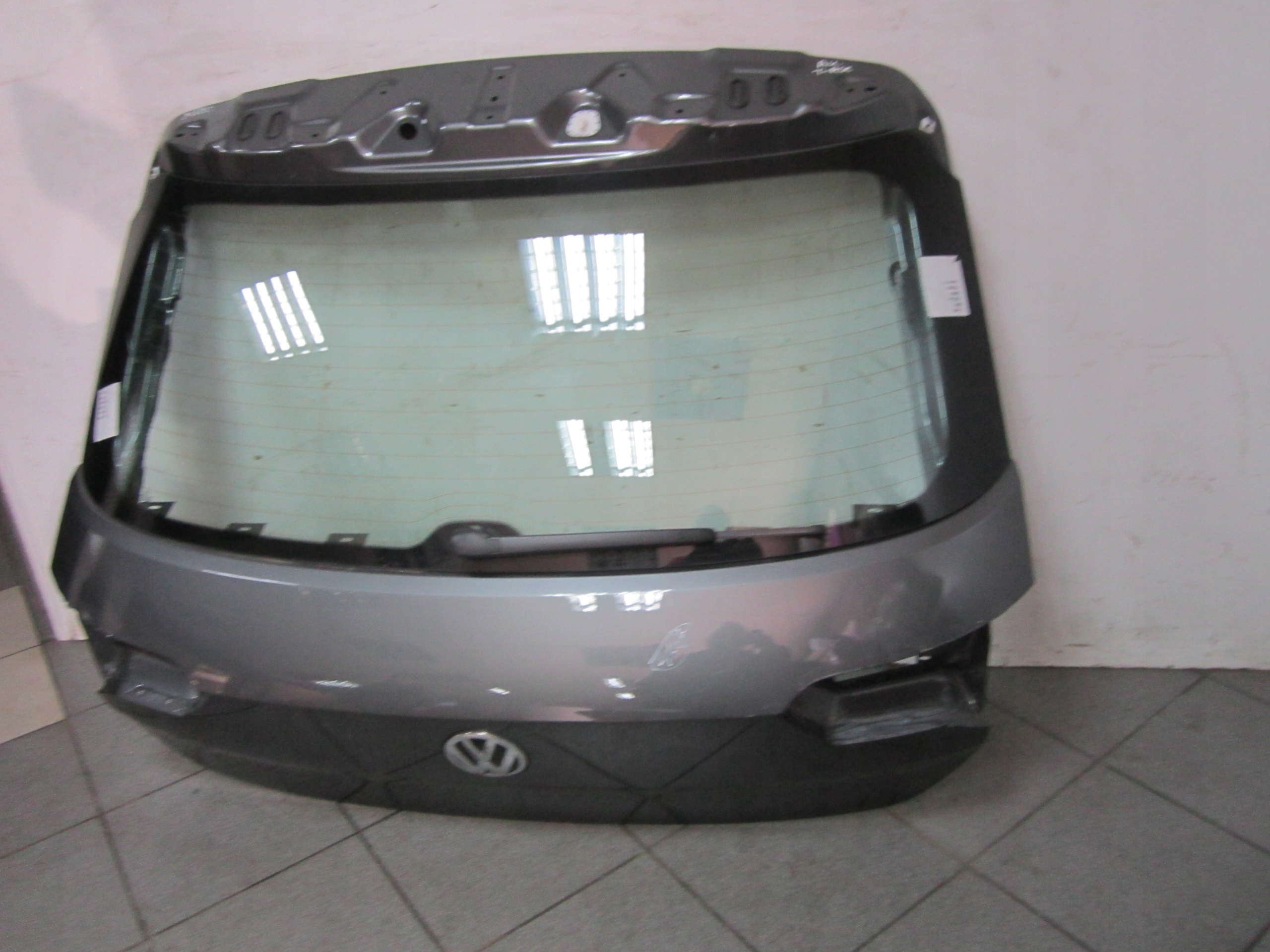 Klapa tył tylna Volkswagen VW T-ROC Typ samochodu Samochody osobowe