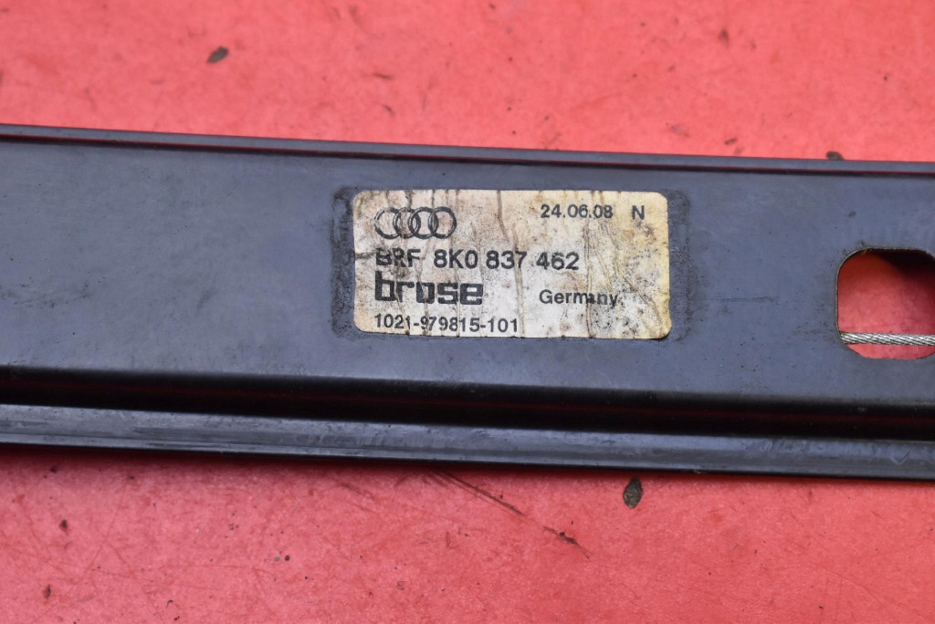 window regulator right front EU 8K0837462 AUDI A4 B8 KOMBI 07-11