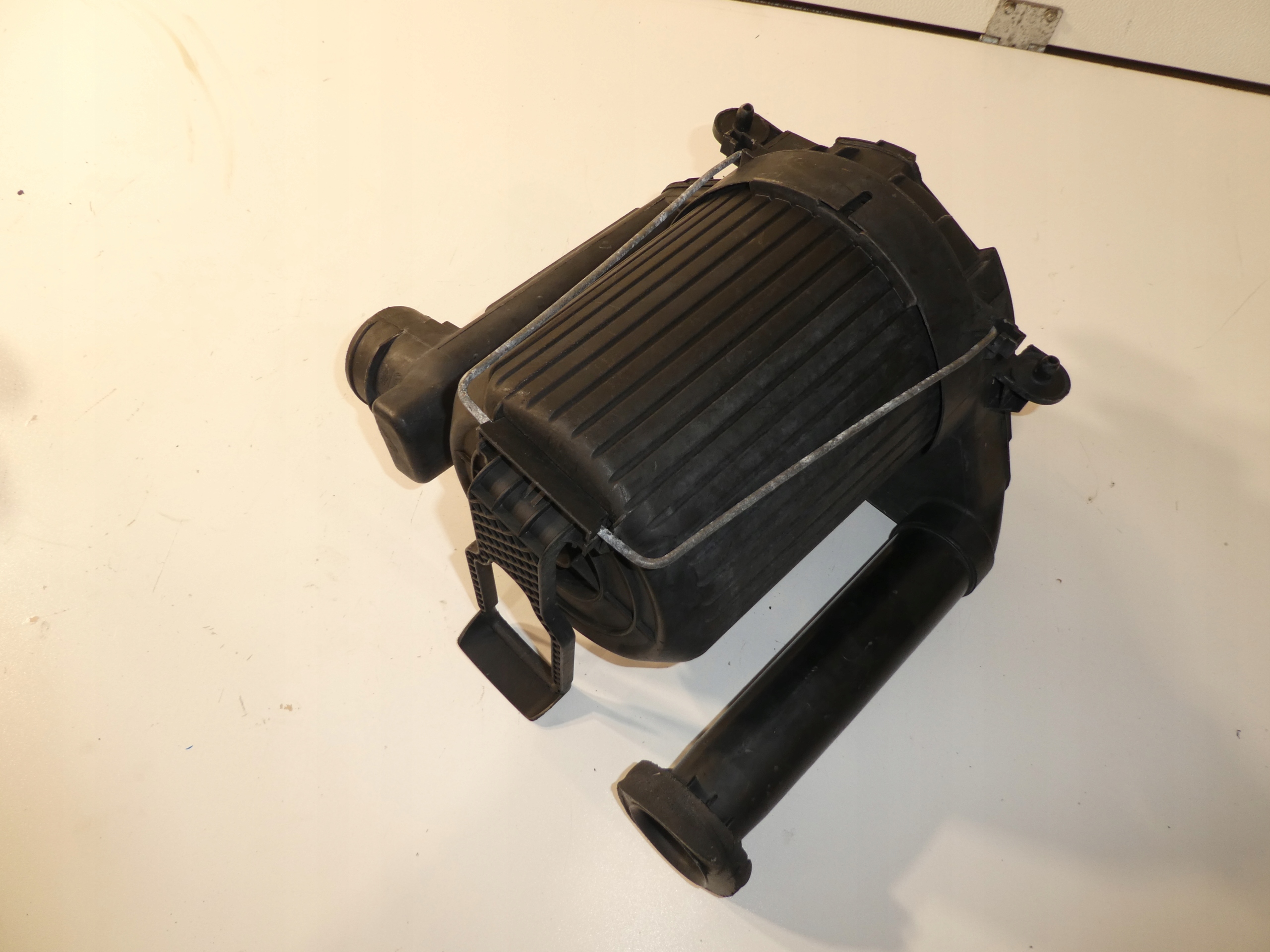 VW T4 Gehäuse filter luft 044129620