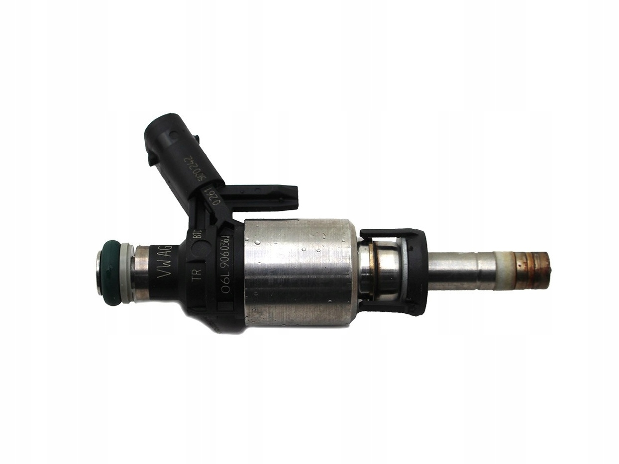 WTRYSKIWACZ BENZYNY 1.8 2.0 TFSI VW OE 06L906036AG