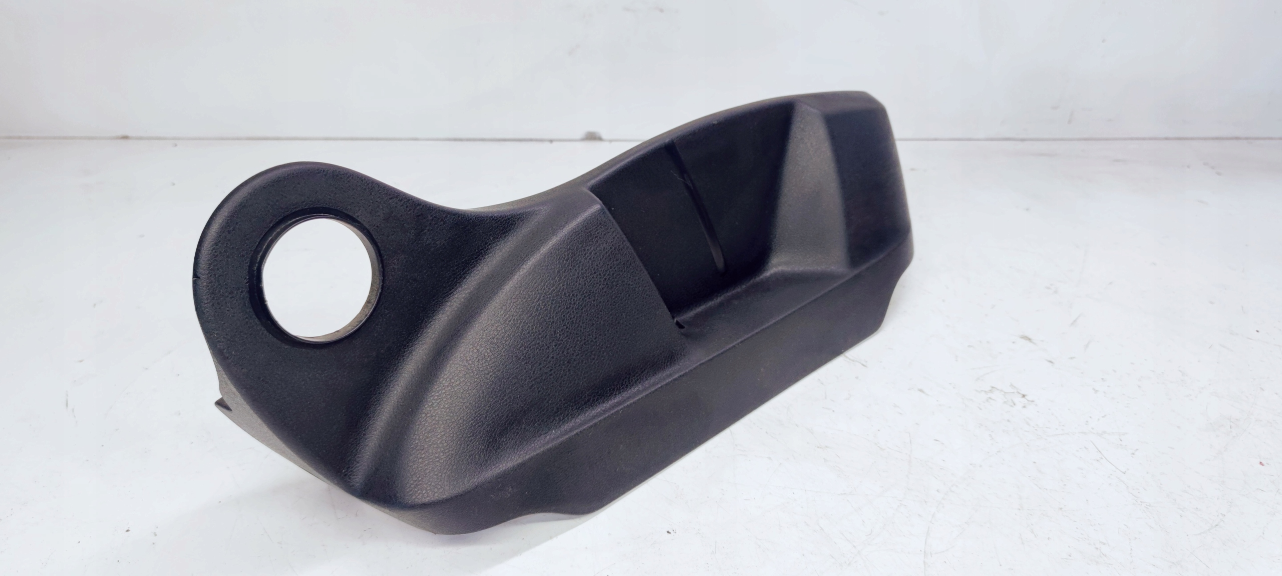 cover spoiler seat right AUDI Q3 5N0881314AA