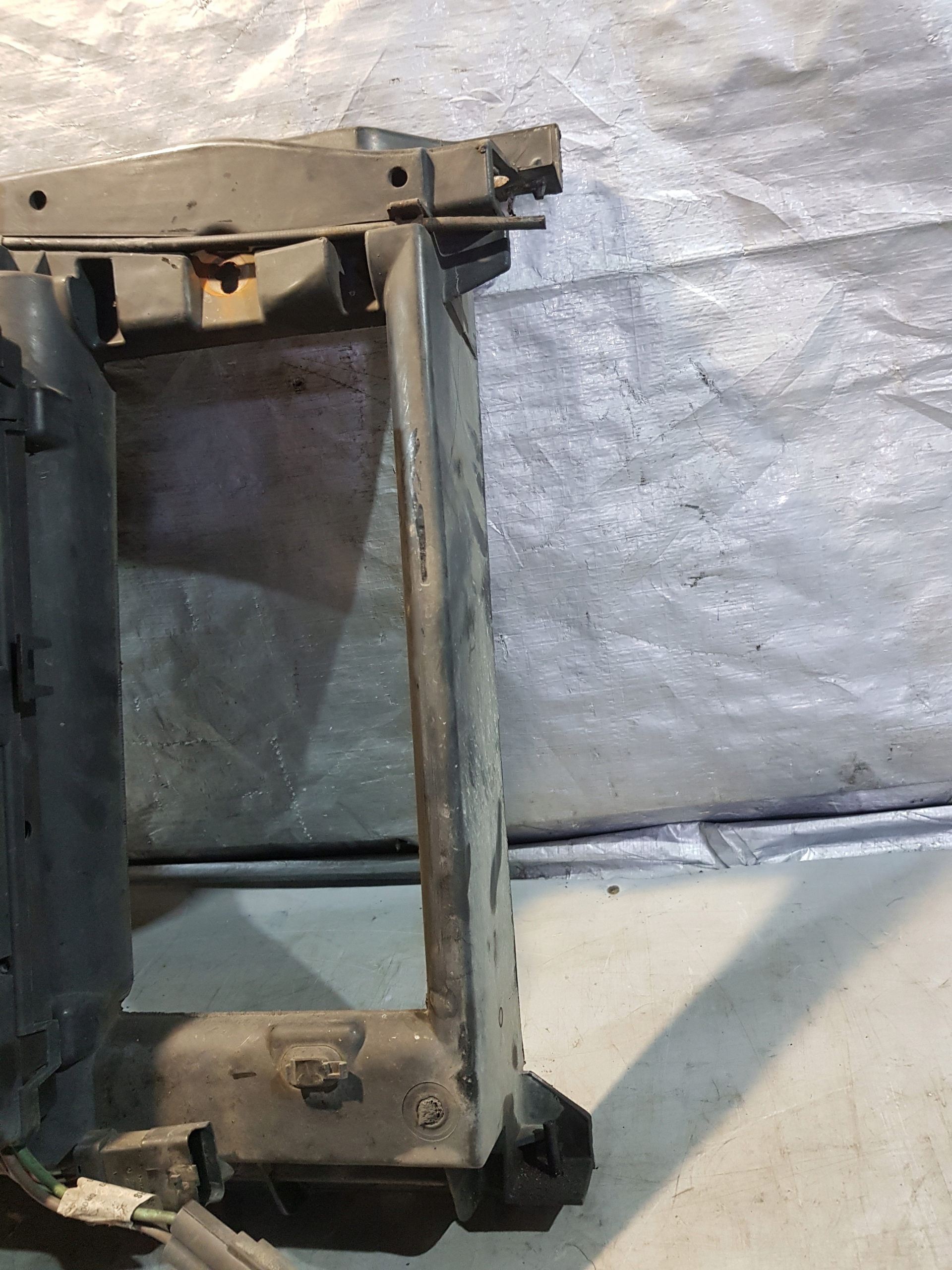 support panel for radiators PEUGEOT 307 SW + bonnet latch lock + bundle connecting spoiler of a fan