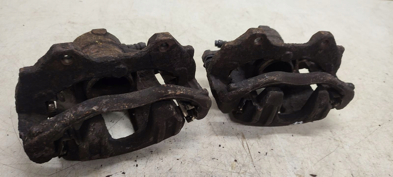 caliper front front left Fiat Bravo II 1,4 T-JET