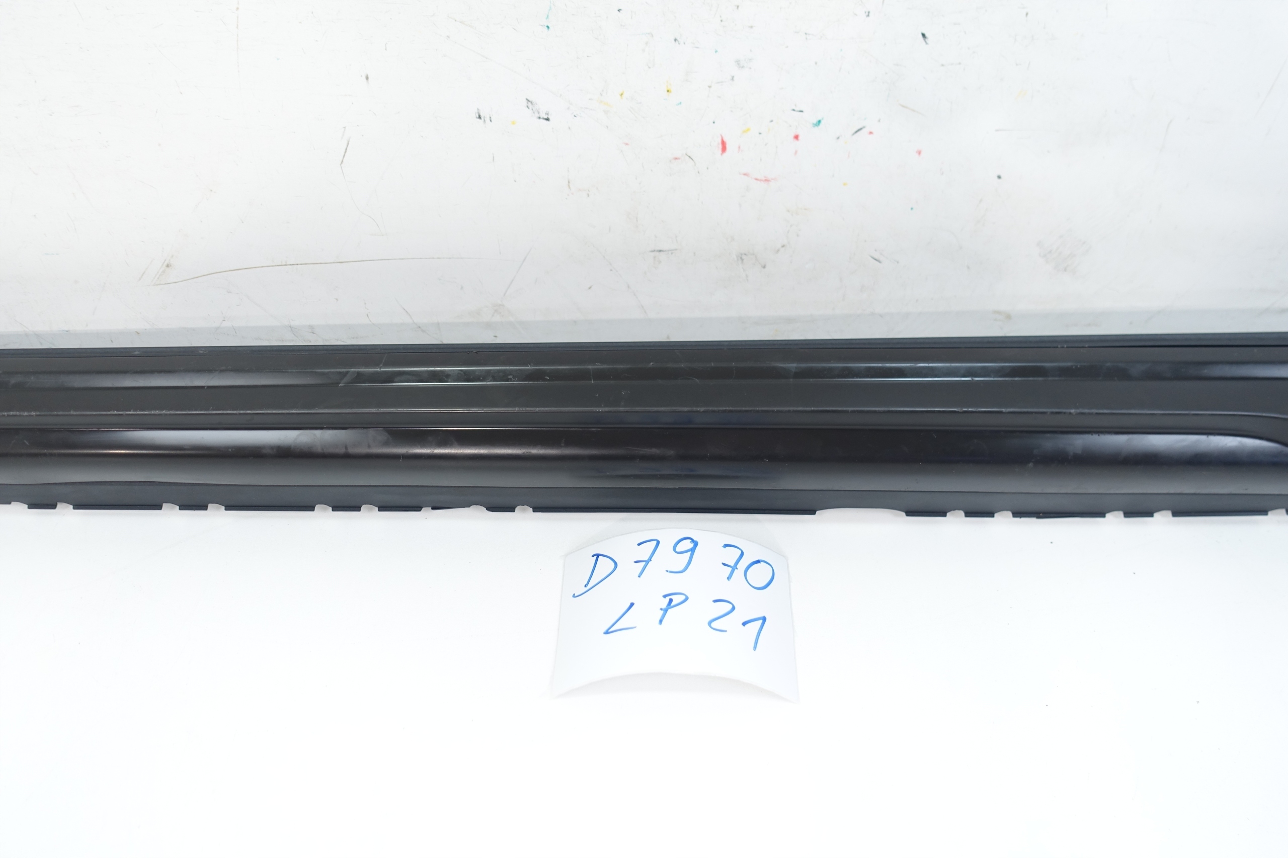 moulding threshold left AUDI A4 B9 LIFT KOMBI ALLROAD