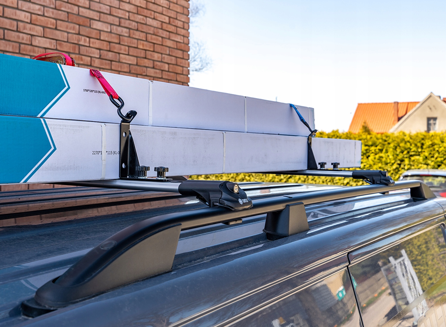 Ograniczniki ładunku podpory na bagażnik dach 4szt Producent Omtec