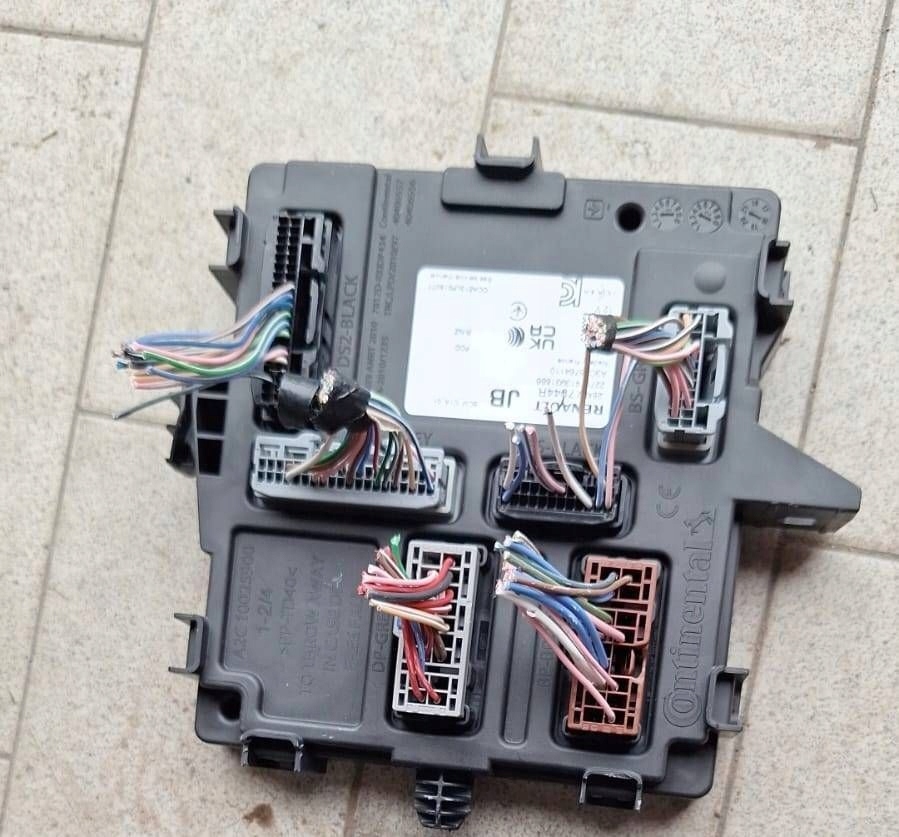 module control unit BCM RENAULT OE 284B27944R