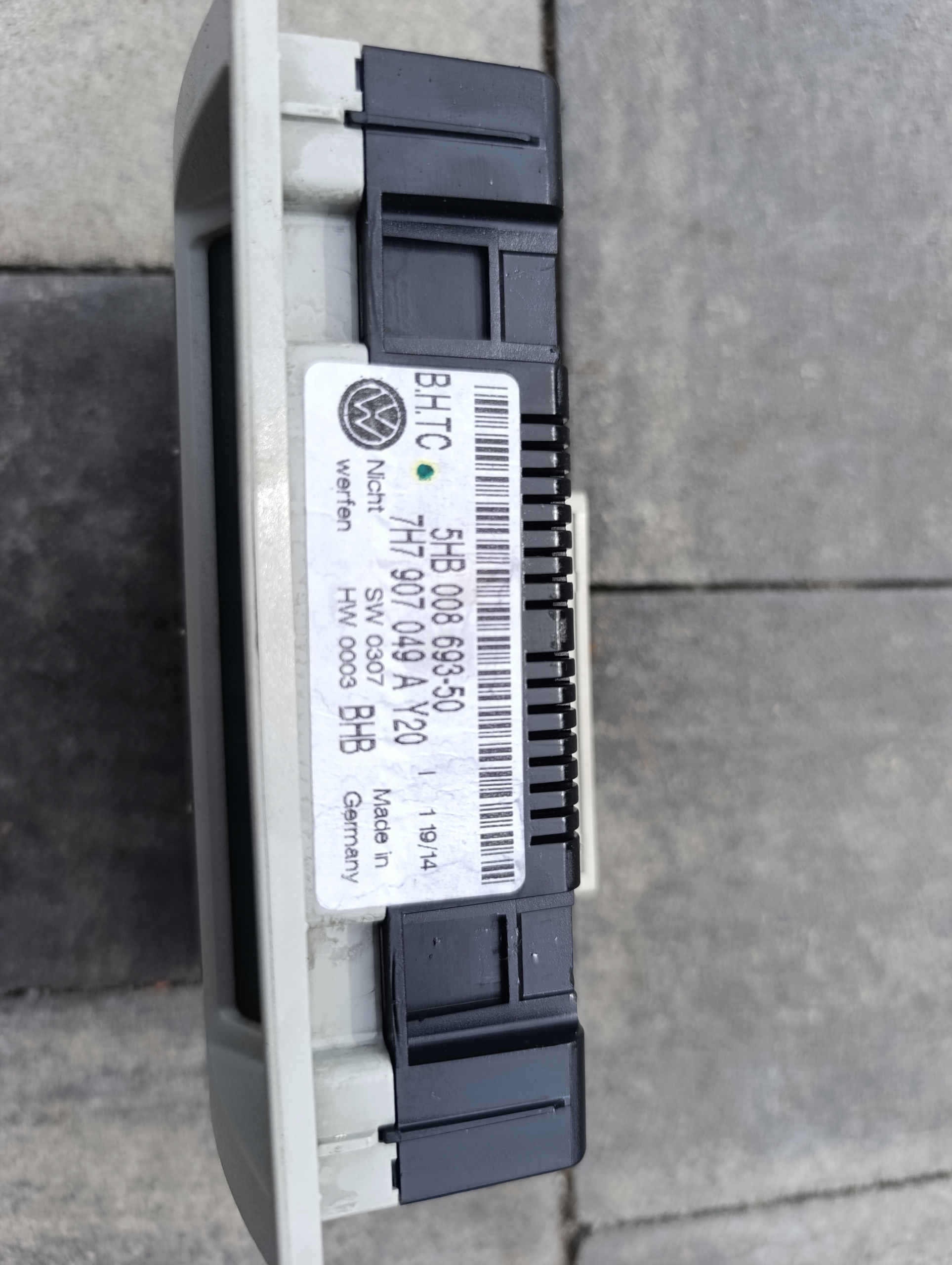 VW T5 control panel air conditioning devices CLIMATRONIC/ KLIMATRONIK 7H7907049A