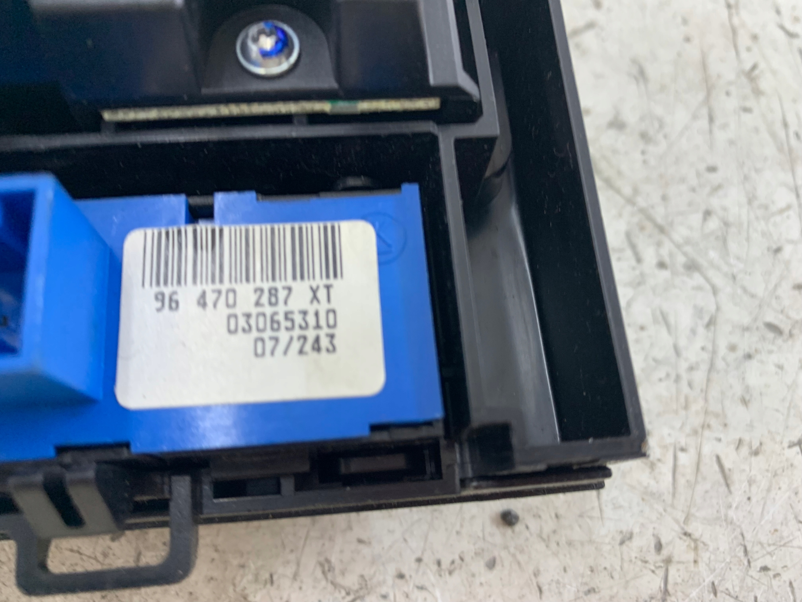 PEUGEOT 407 vezérlö panel a klímának 96573322YP