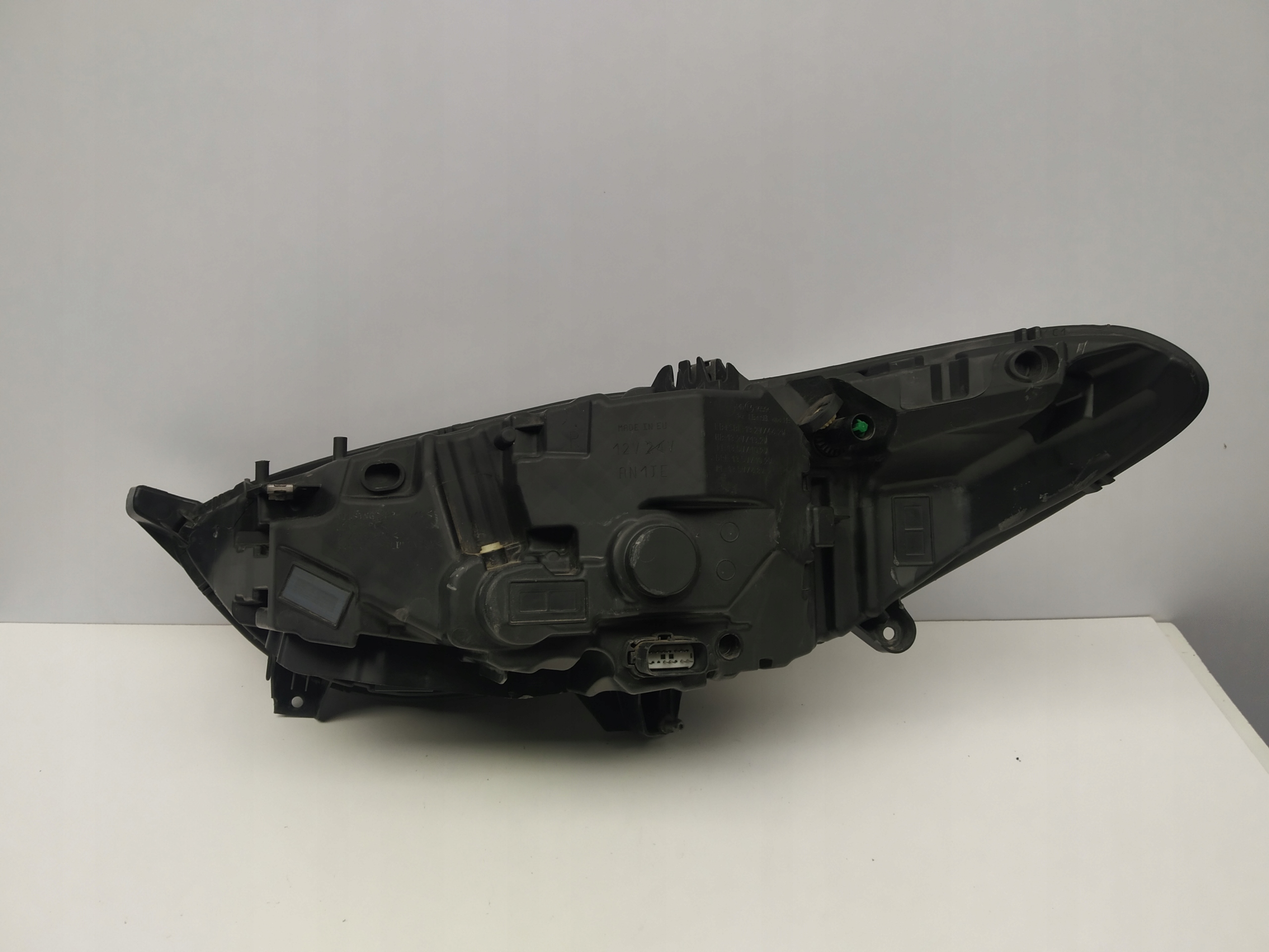 Ford Mondeo Mk5 reflektor light front right Full Led ES73-13D154-AG DYNAMIC