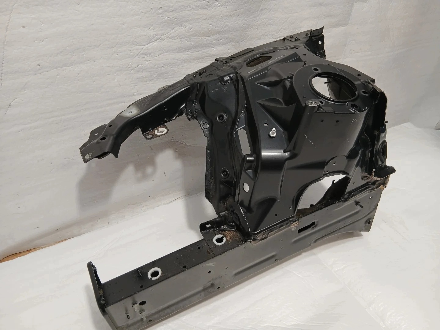 AUDI A4 B9 LIFT sedan quarter quarter right front LY9T
