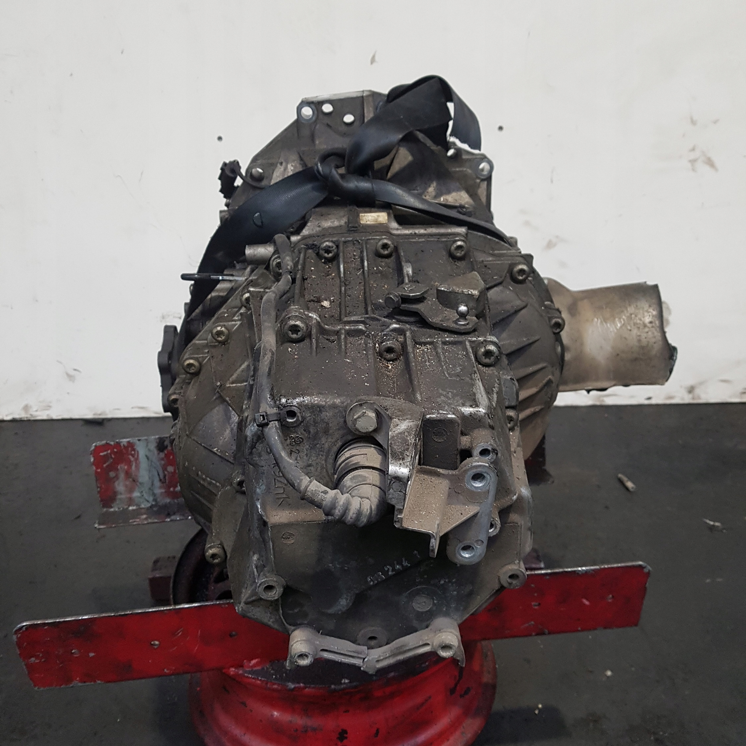 Getriebe AUTOMATYCZNA AUDI A6-C6 JZF 2.4 B