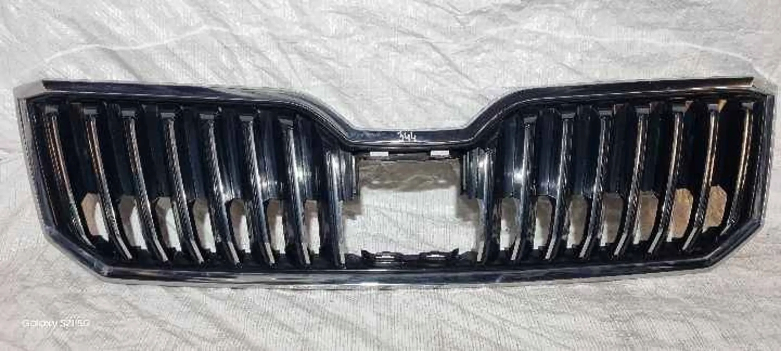 Skoda Superb 3U Kühlergrill FRONTGRILL Kühlergitter - Thumbnail 1
