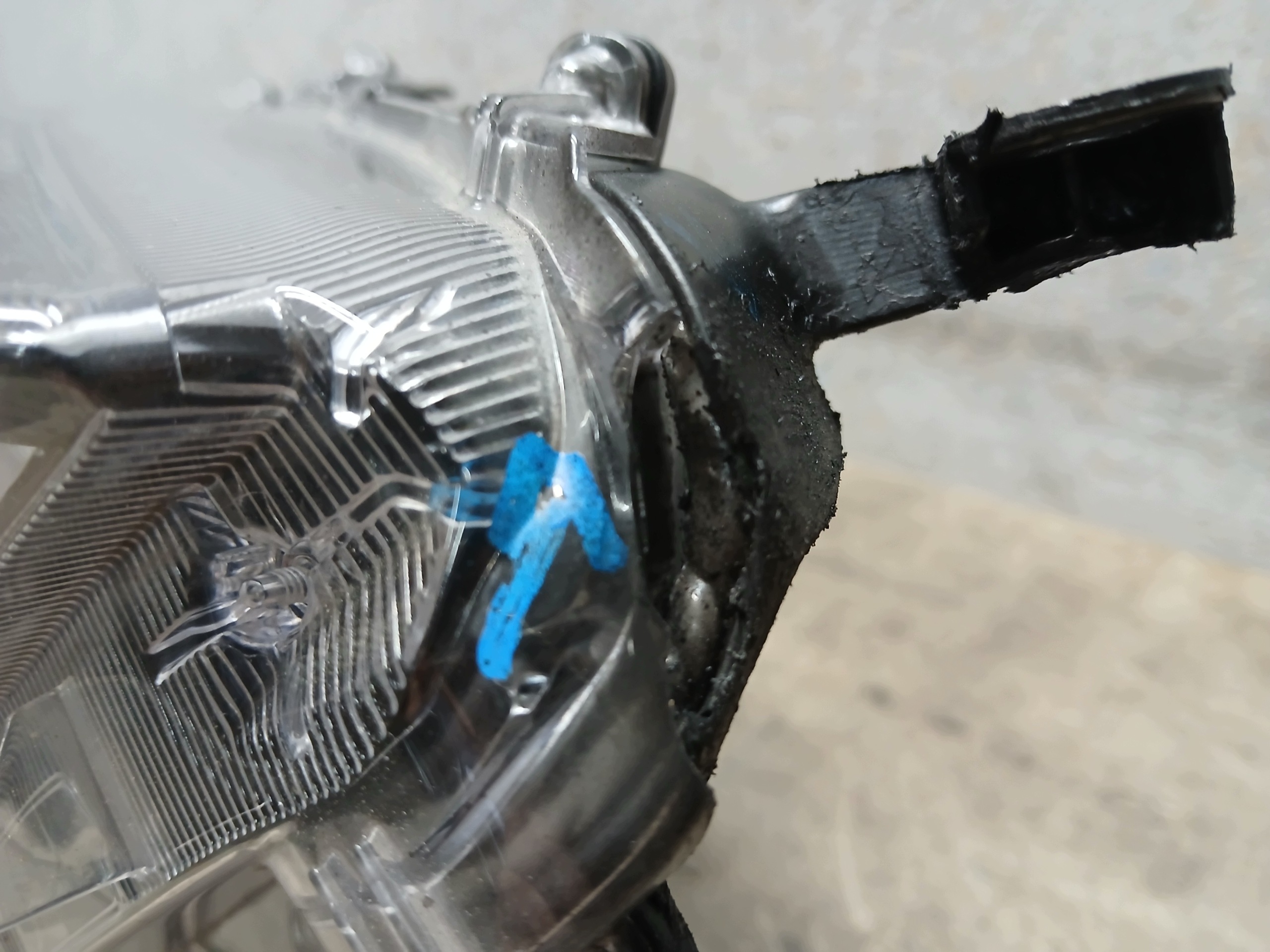 light front right TOYOTA YARIS IV 4 FULL LED
