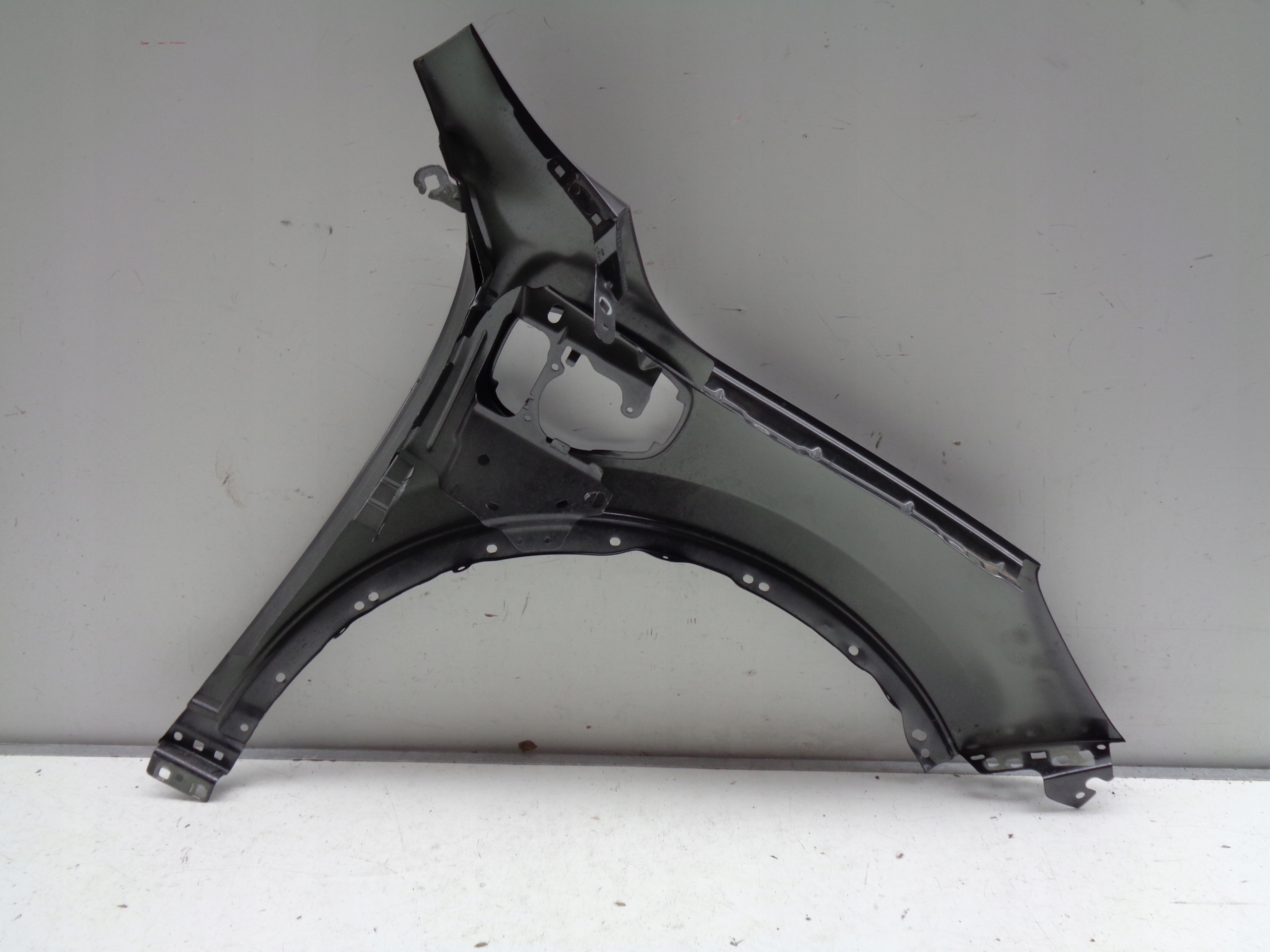 fender left front FORD KUGA MK3 19- HYBRYDA
