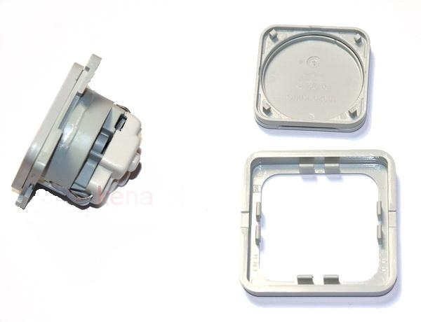 Gniazdo elektryczne wewnętrzne 230V 6x6 cm szare Numer katalogowy części 321/102