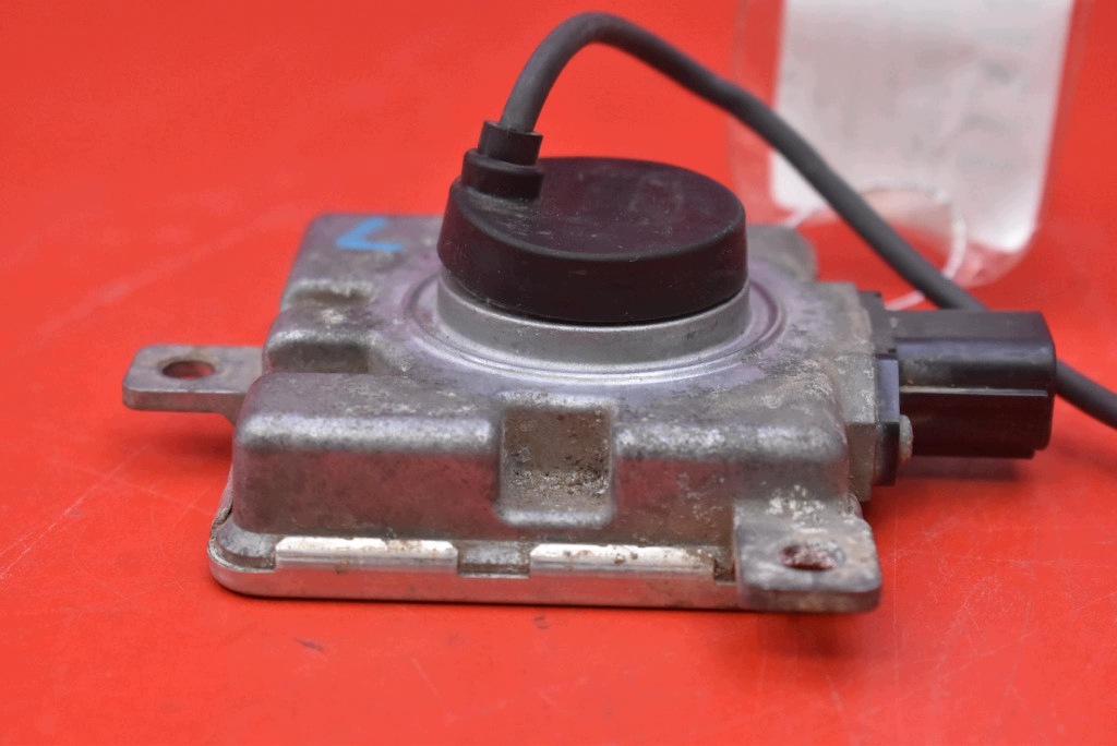 control unit XENON KSENON left D4S-D4R-2000H MITSUBISHI OUTLANDER III 12-14