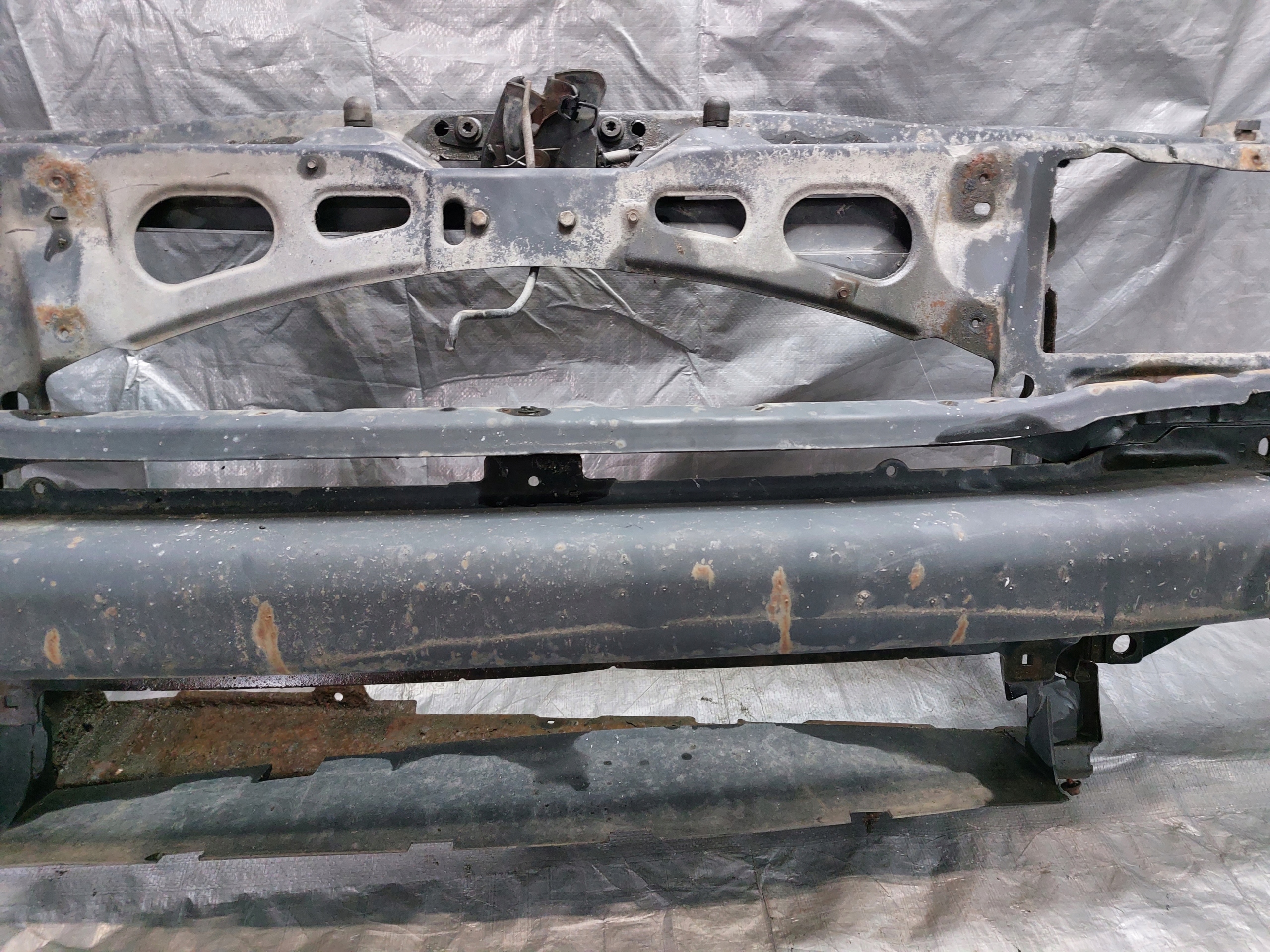 support panel for radiators pillar SKODA OCTAVIA and