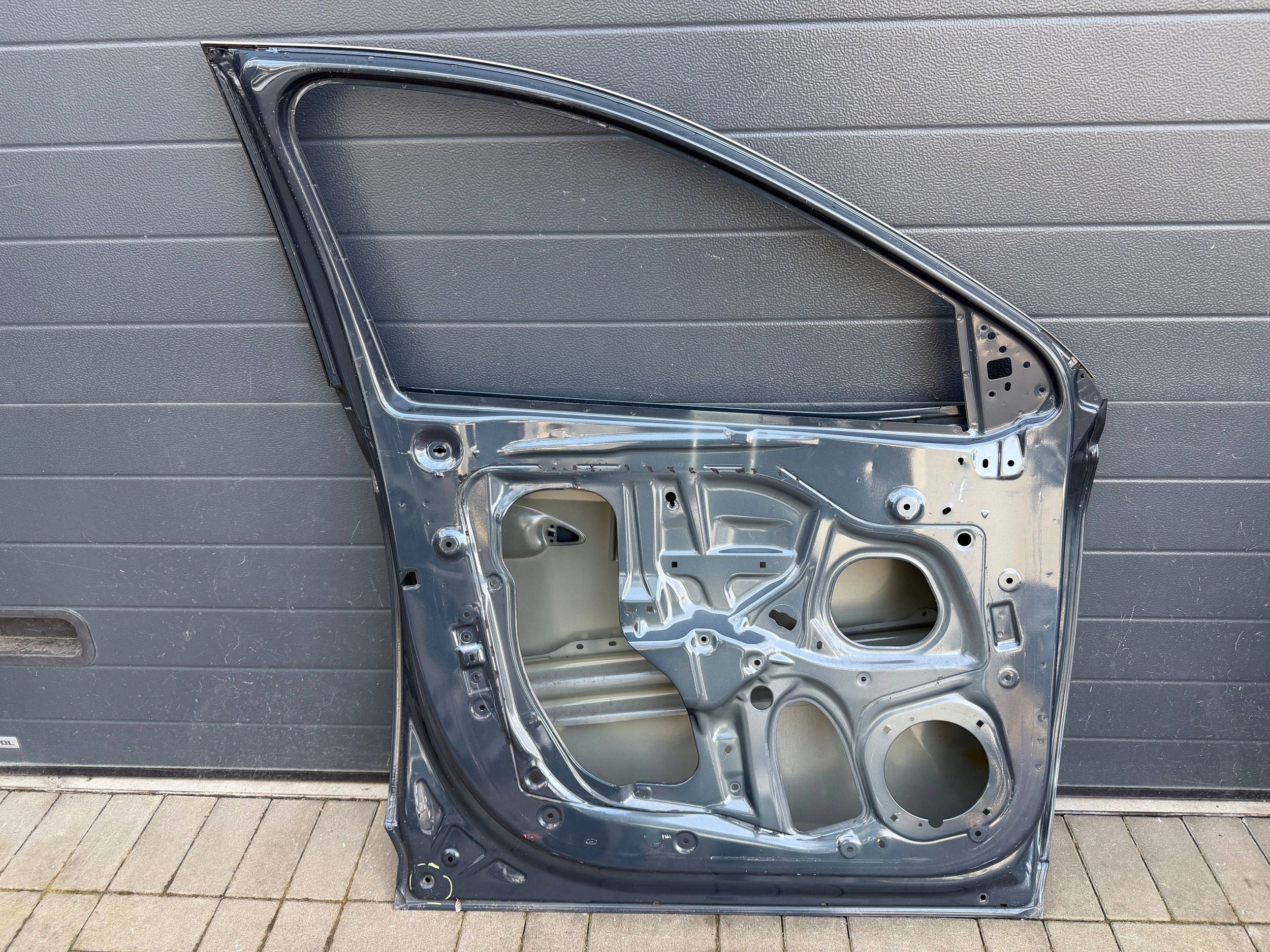 Hyundai Tucson 4 IV door left front front