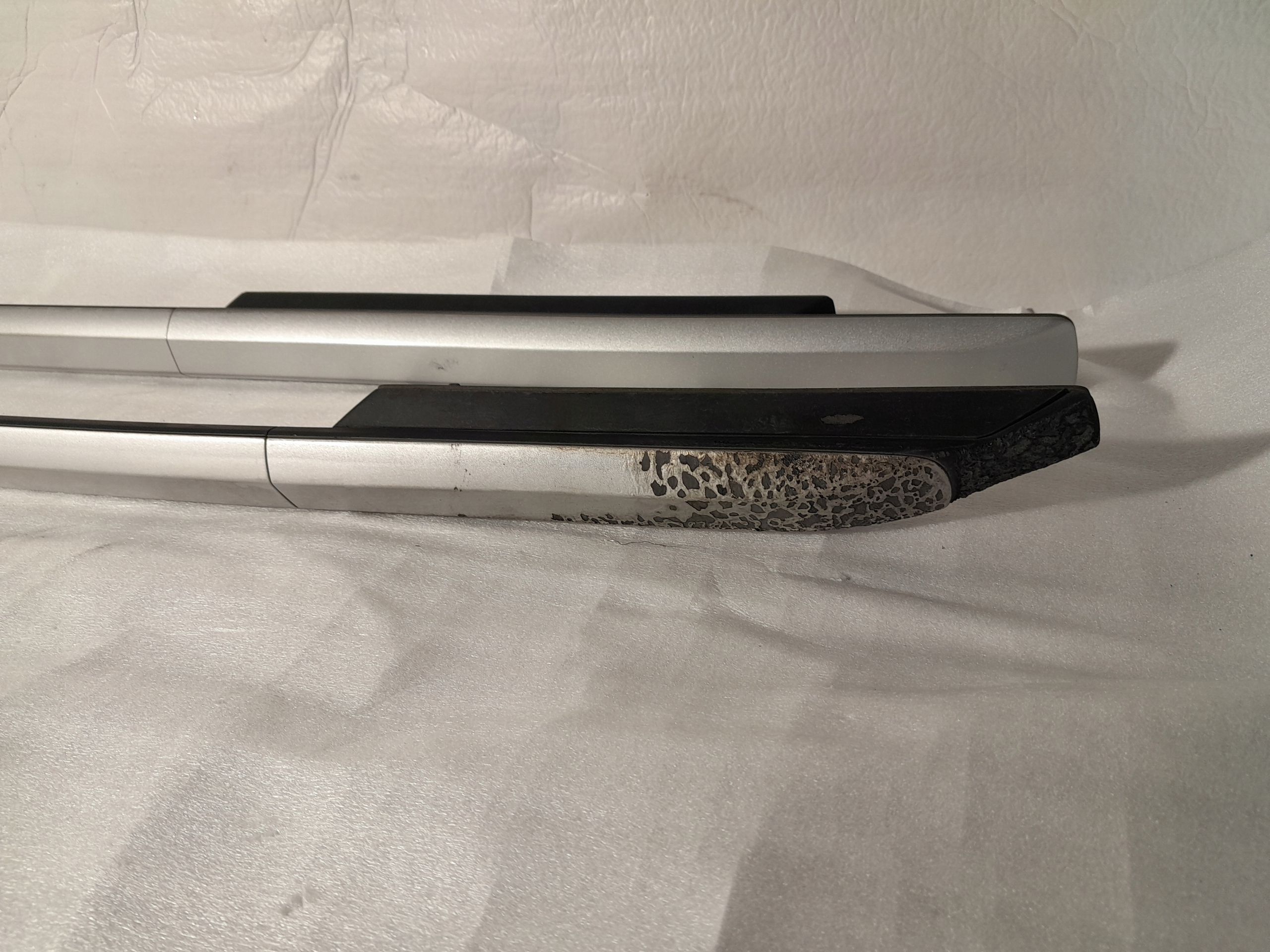 KIA CARNIVAL 2022 ski mouldings roof