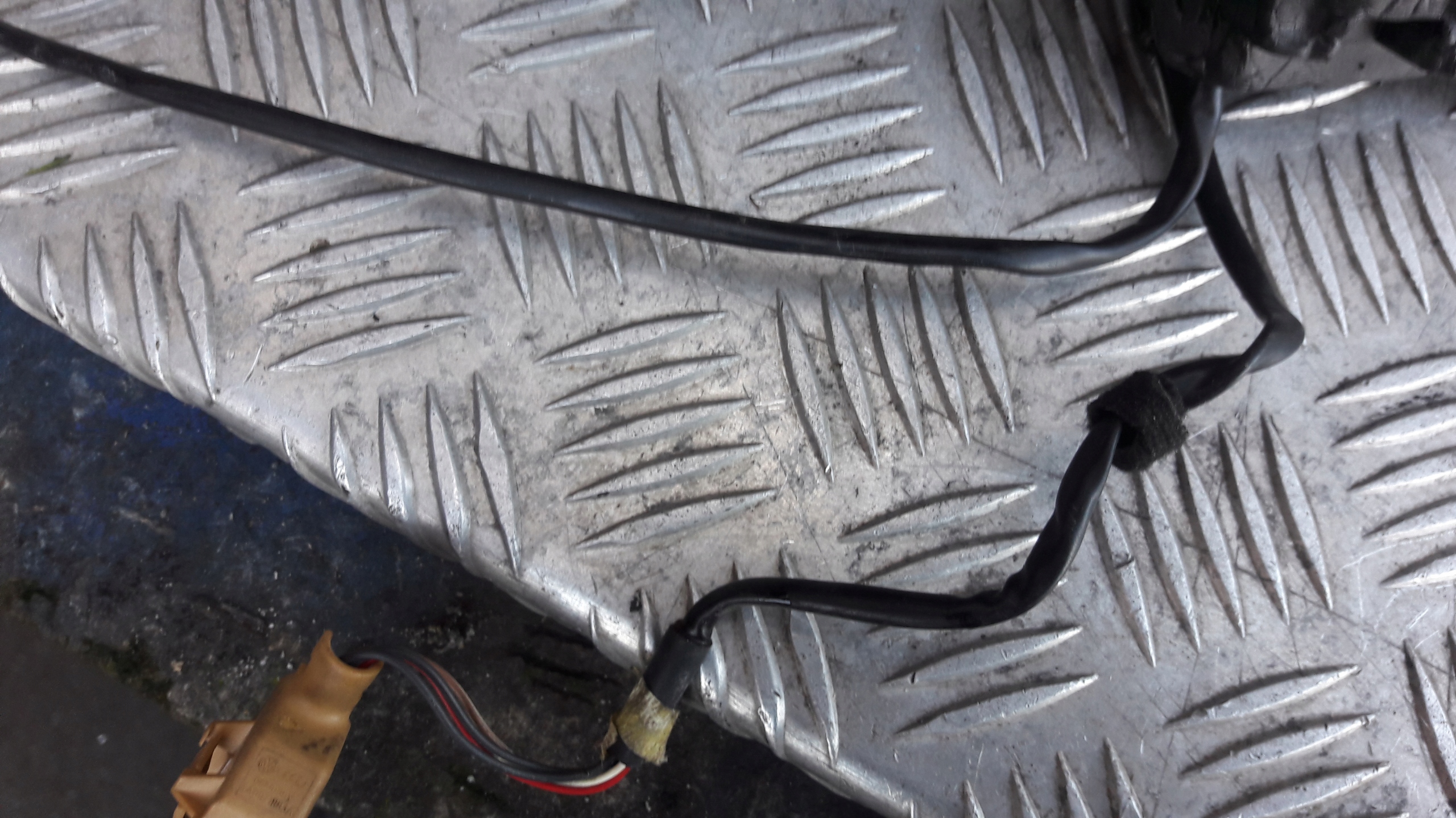AUDI A4 B6 mirror exterior left LY9B