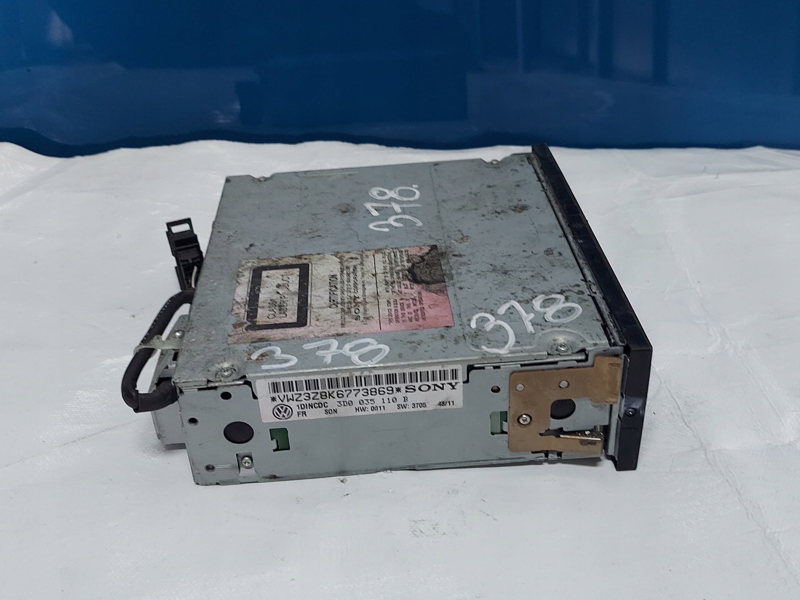 měnič VW PHEATON 3D0035110B