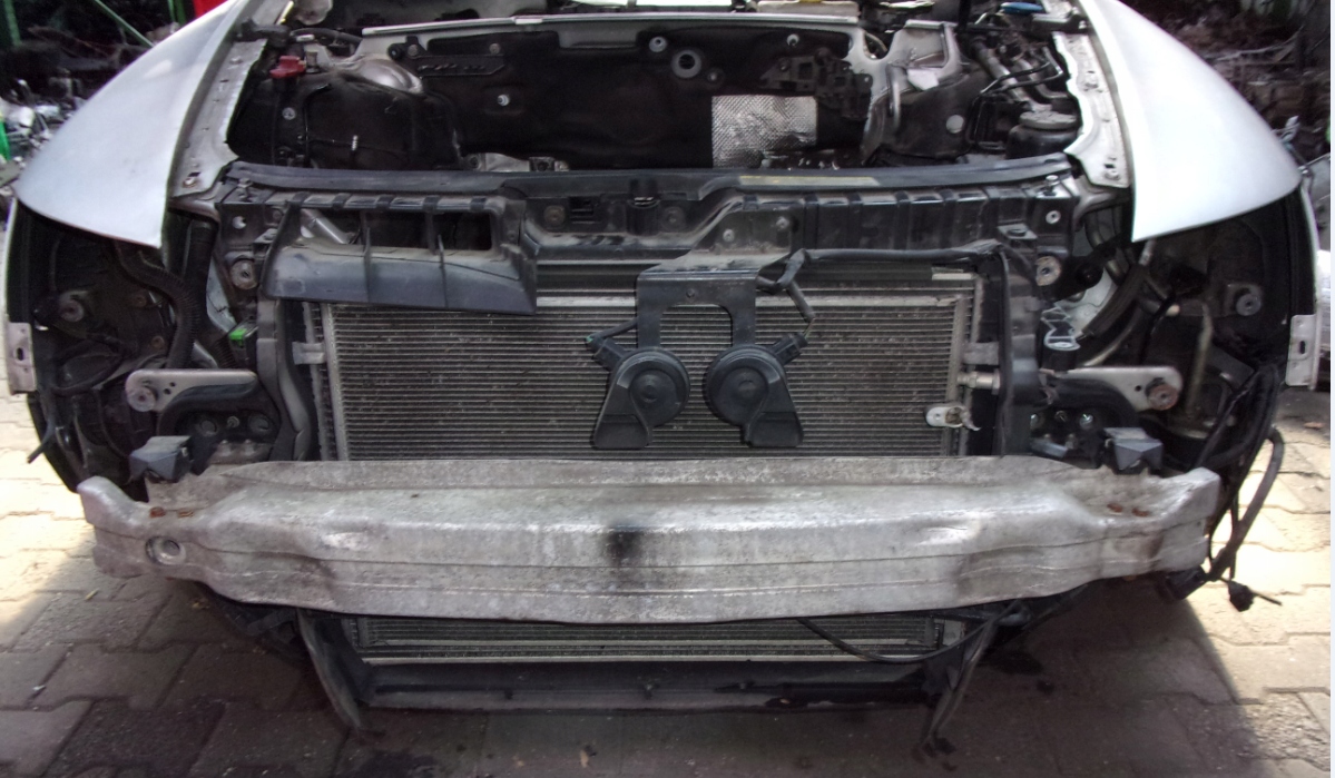 PAS WZMOCNIENIE CHŁODNICE AUDI A6 C6 LIFT 2.8 FSI