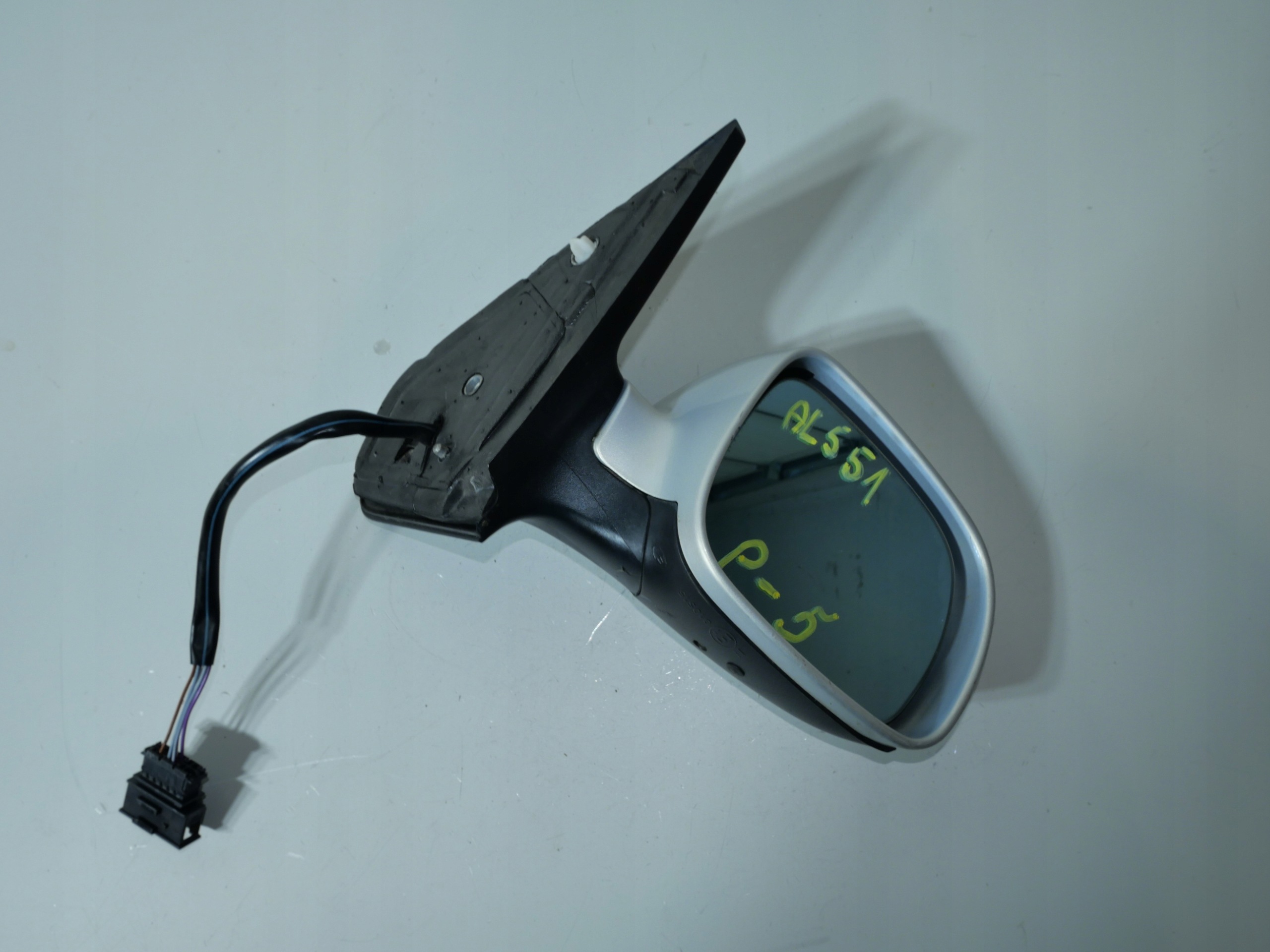VW GOLF IV mirror right BORA 1J0857934 5PIN