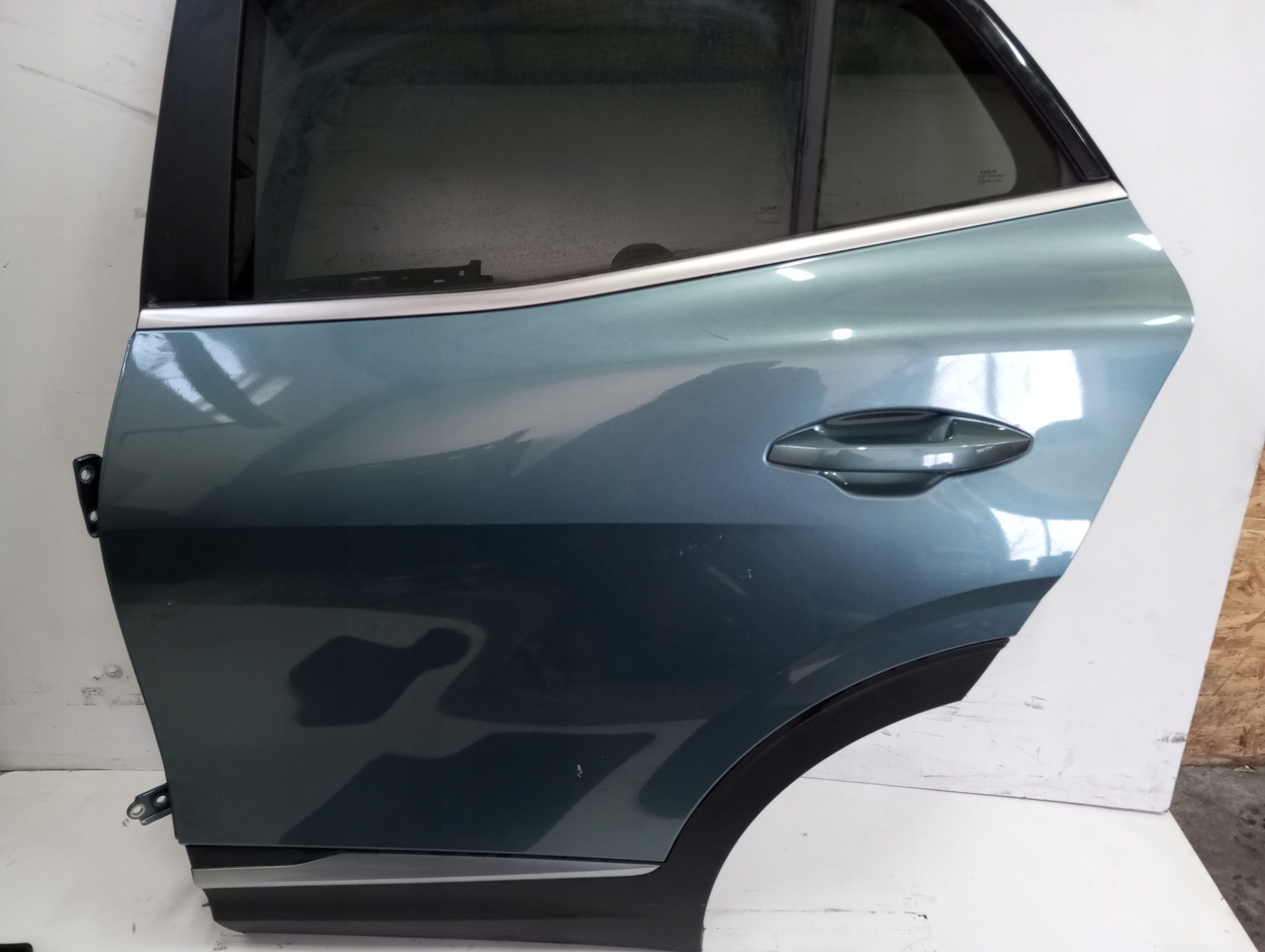 door left rear. KIA SPORTAGE V
