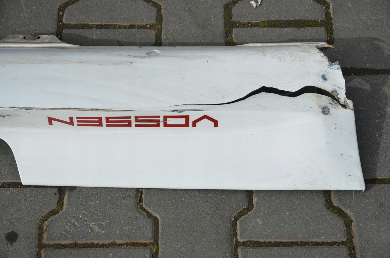 порог правый vw SCIROCCO 1K8 2013r