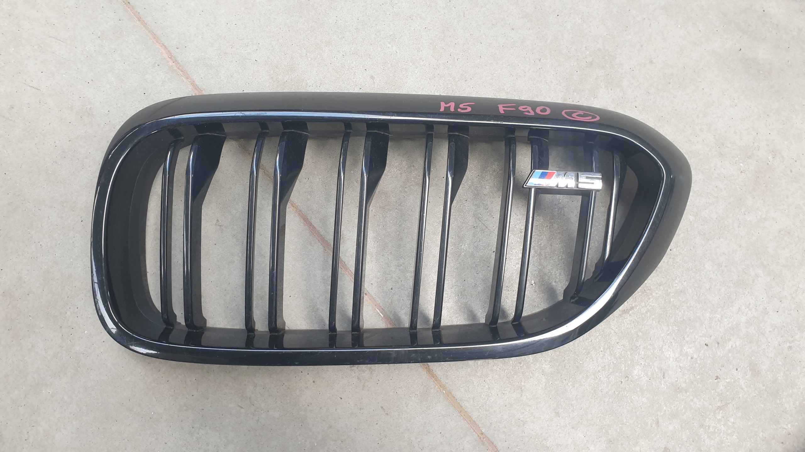 BMW 5 F90 Kühlergrill FRONTGRILL Kühlergitter 8063173 - Thumbnail 1