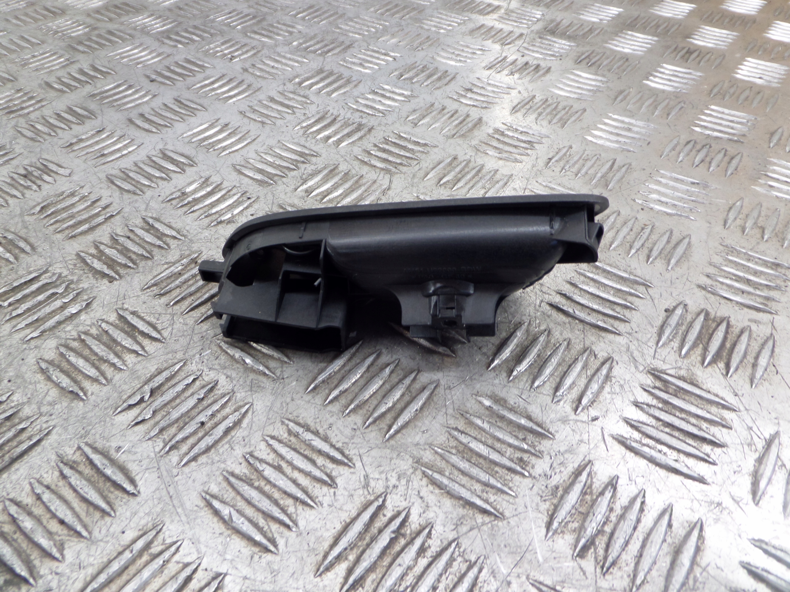 handle inner right front FORD FOCUS MK3 AM51-U22600-BDW