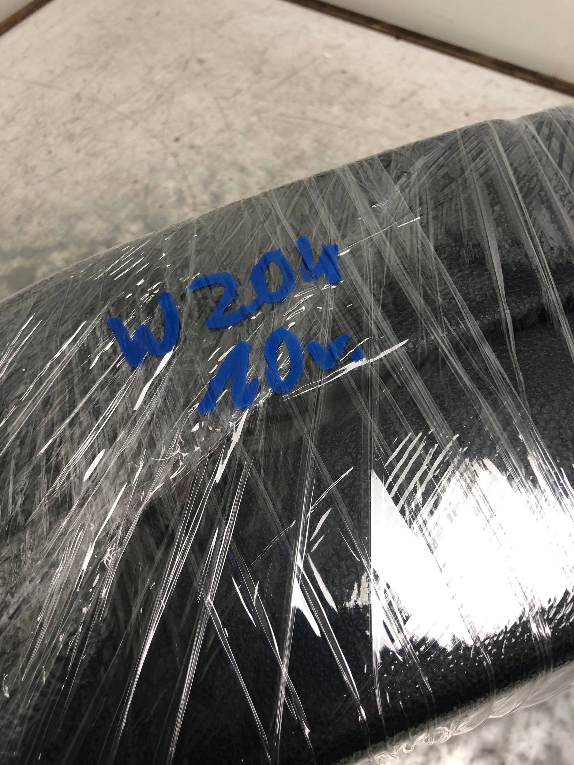 TUNEL central armrest MERCEDES W204 A2046800450