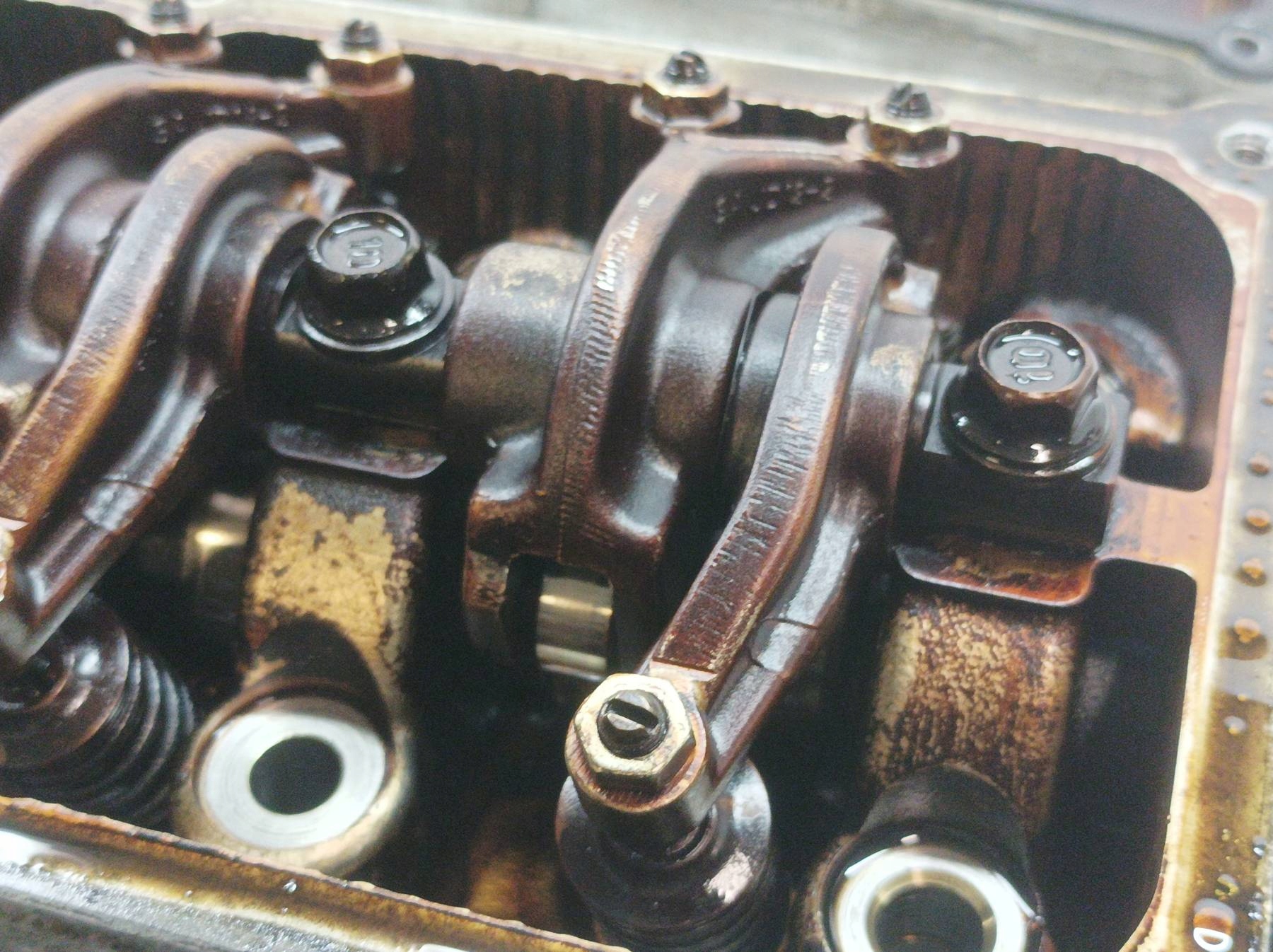TESTATA completa 1.1 12V Hyundai i10 e (2008-2013)