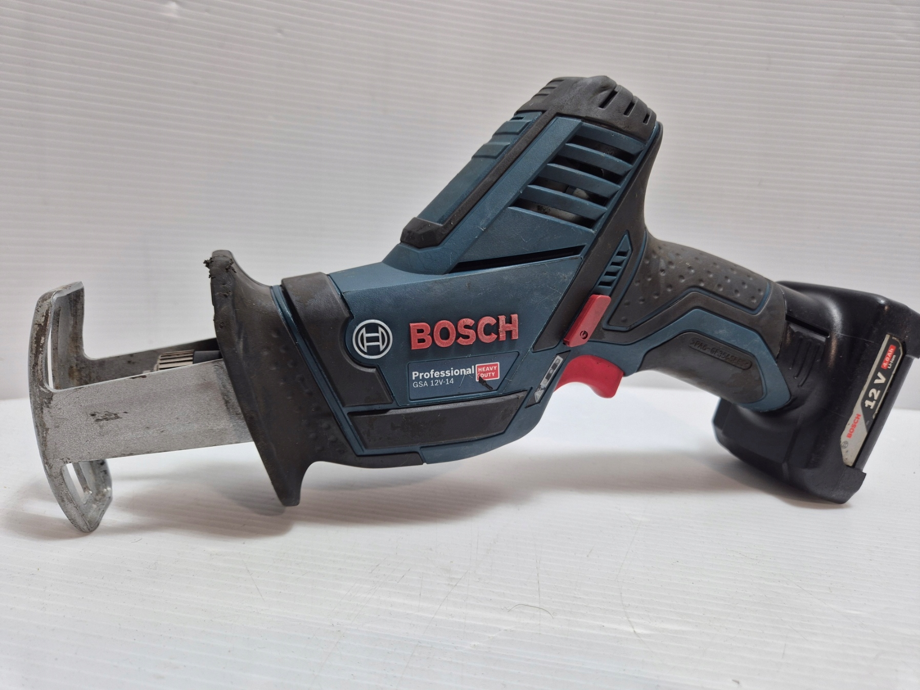 GSA 12V-14 PIŁA AKUMULATOROWA SZABLASTA BOSCH