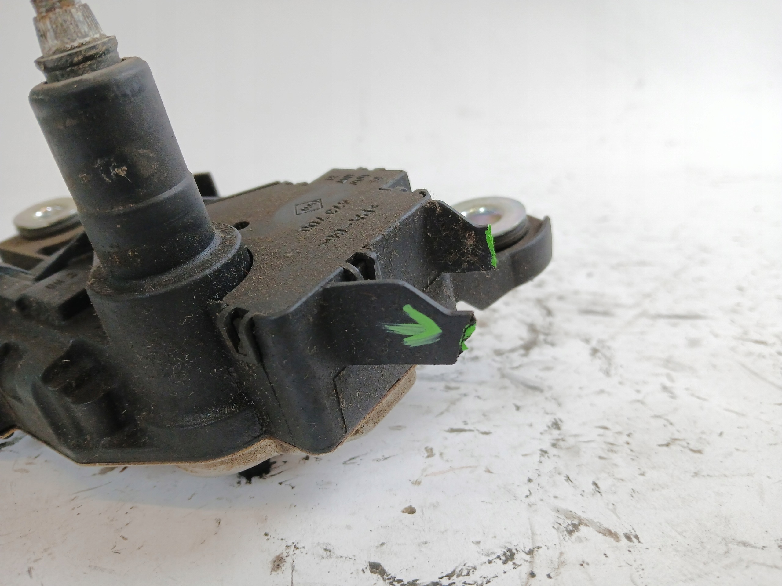 SEAT ALTEA und wischergsetänge heck 5P0955711C