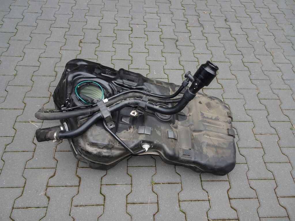 HYUNDAI SANTA FE IV ZBIORNIK PALIWA BAK 2.2 CRDI 31100-S1900 za 200 zł ...