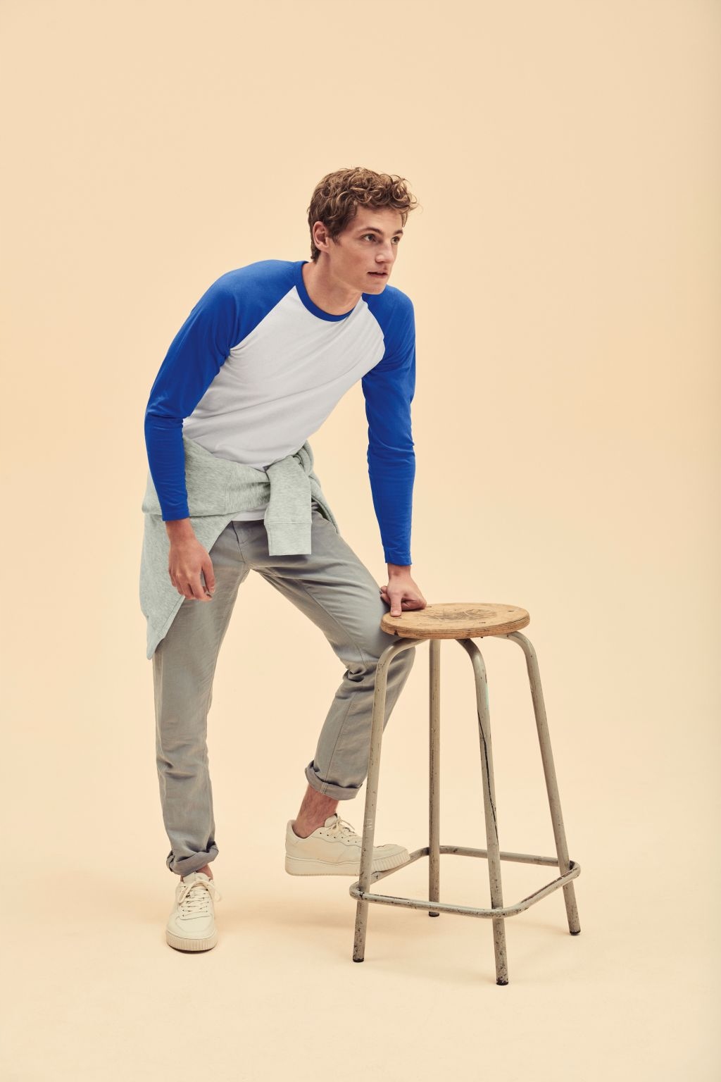 KOSZULKA Z DŁUGIM RĘKAWEM BASEBALL FRUIT BIAŁA/CIEMNOGRANATOWA 3XL Kolor biały