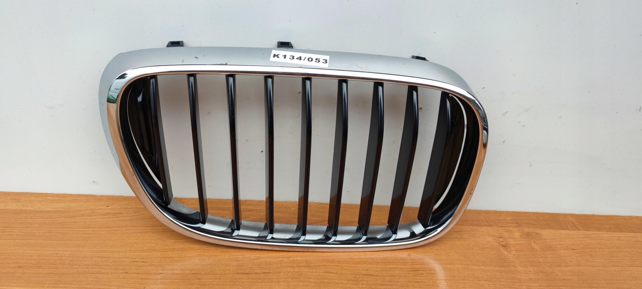 DESNA REŠETKA BUBREG MASKA BMW 7 G11 G12 RH